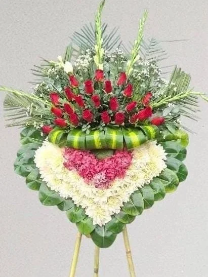 Coronas Rosales s/100.00