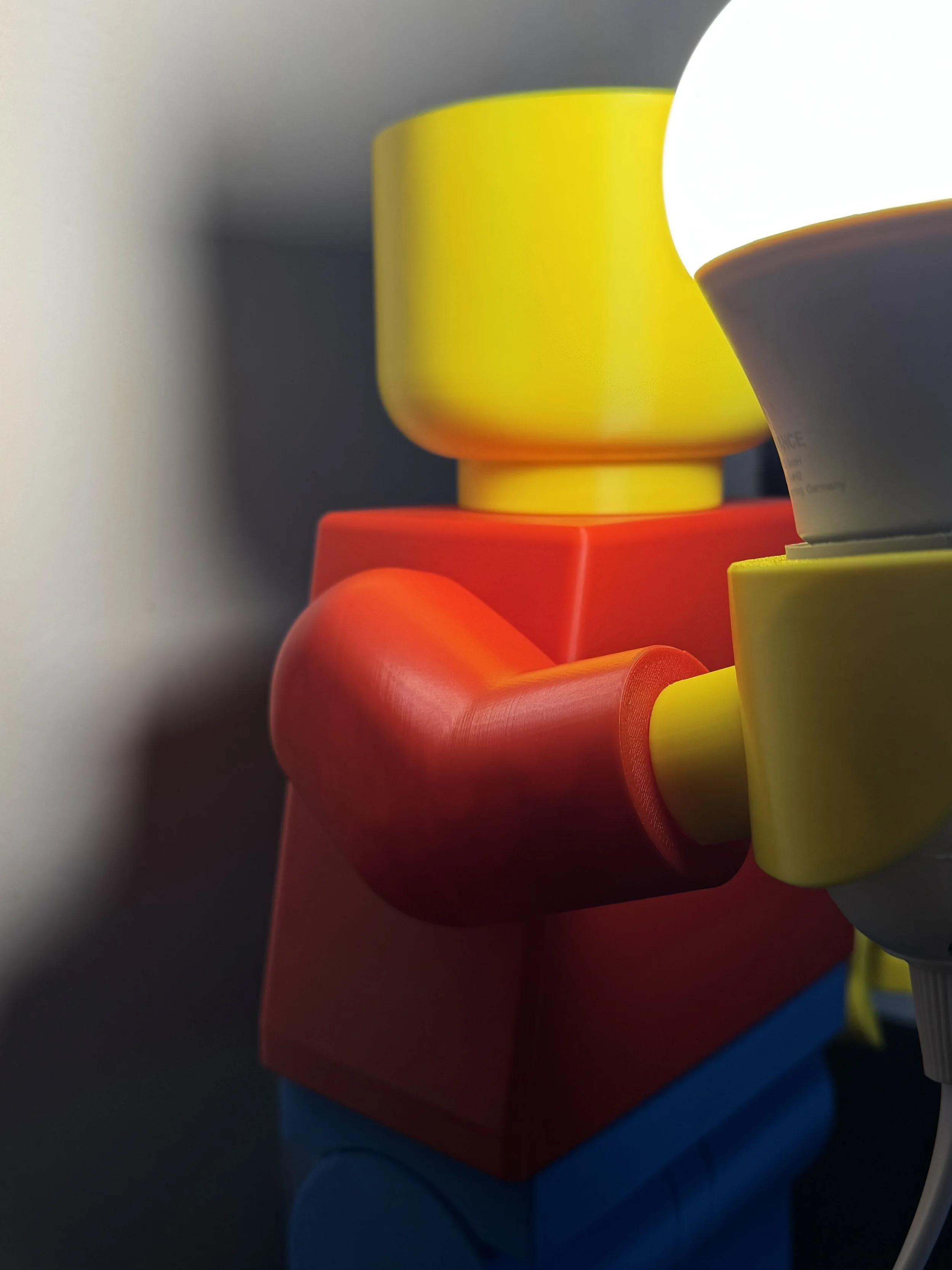 Lampada colorata effetto lego