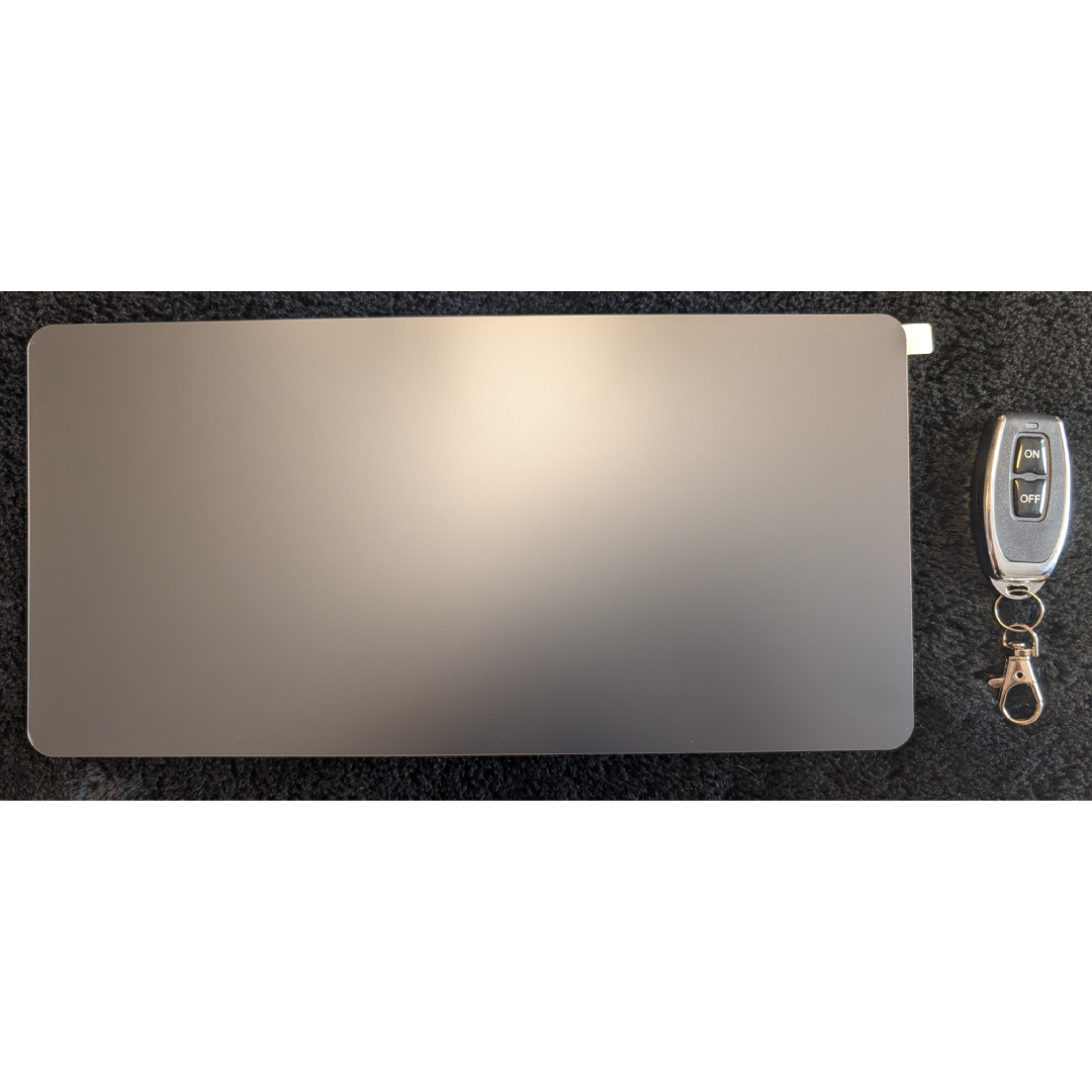 Anti glare plus remote bundle 1to1 aspect.png