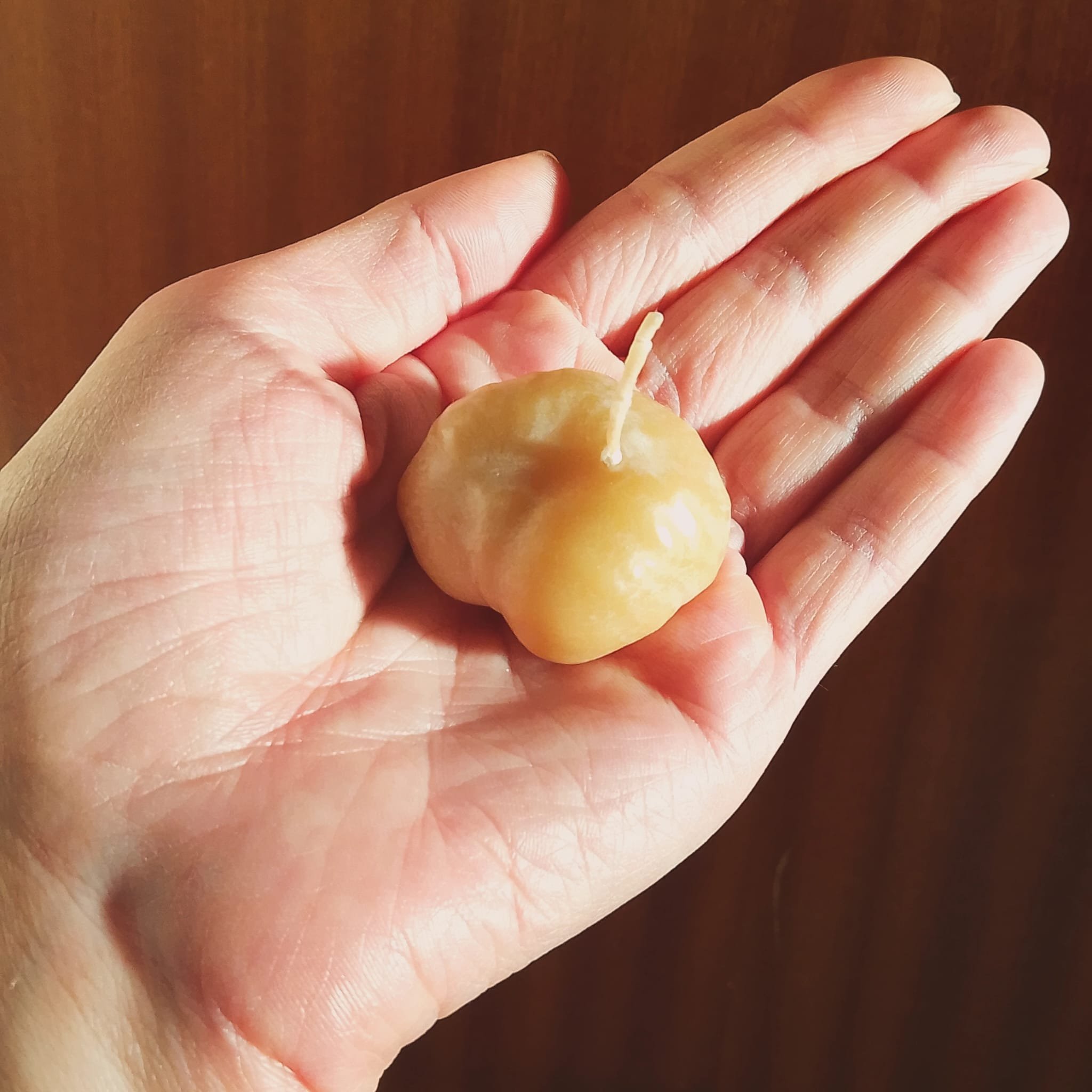 Pure Beeswax Candle - Conker