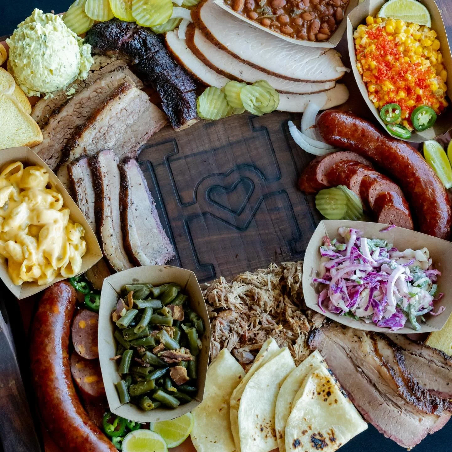 🔥CRAFT🔥

Every item on our menu is made from scratch, from our House Sausage to the Jalape&ntilde;o-Like Slaw to the Brisket Tostadas and BBQ Sauce🤤

Craft BBQ brought to your table, we serve all kinds of events from banquets to weddings to backya