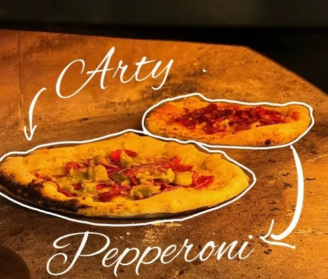 As we get ready to get back on the road and see all your lovely faces again, we thought we&rsquo;d give your eyes a little teaser of what&rsquo;s coming to Bonni&rsquo;s The Next Slice 👀

#pizzalovers #local #fresh