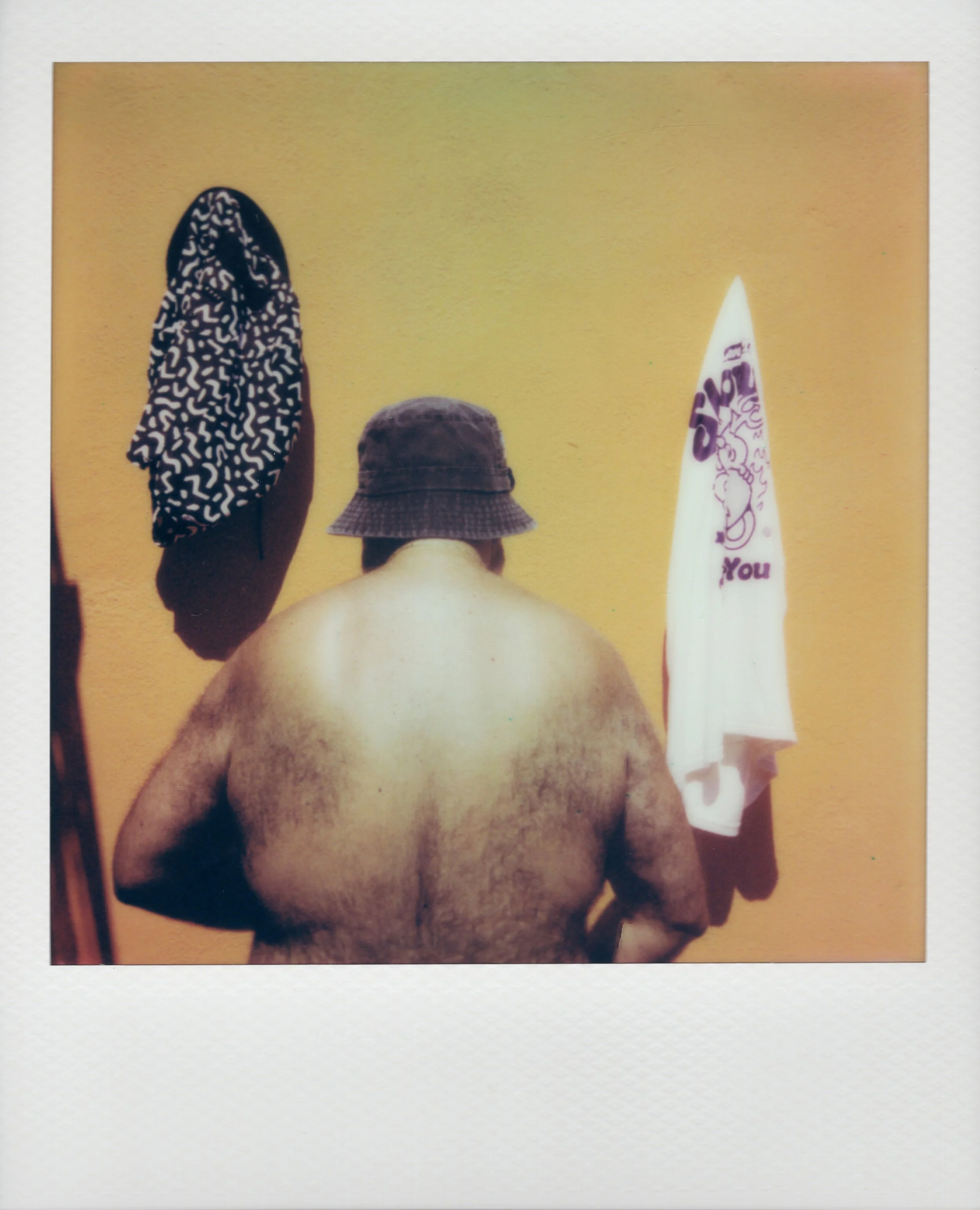 Άγιο κρασί01.jpg