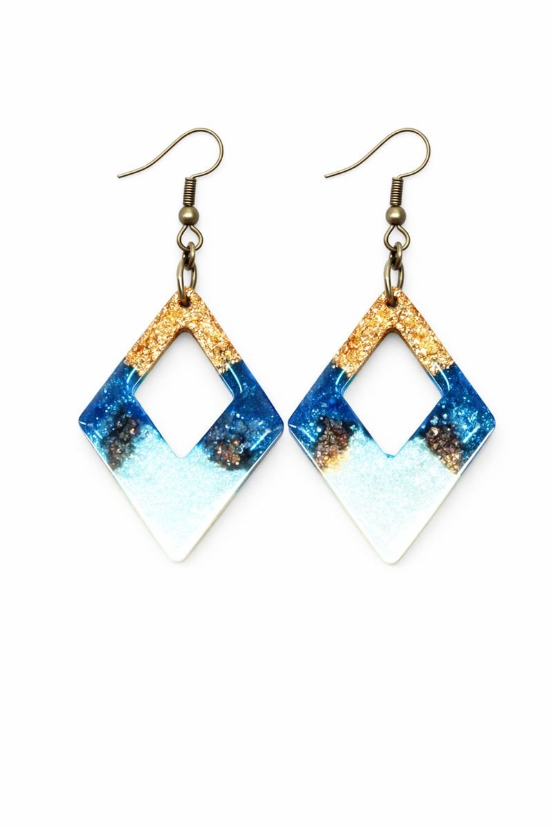 ChatGPT Image Jan 1, 2026, 06_06_16 PM.png