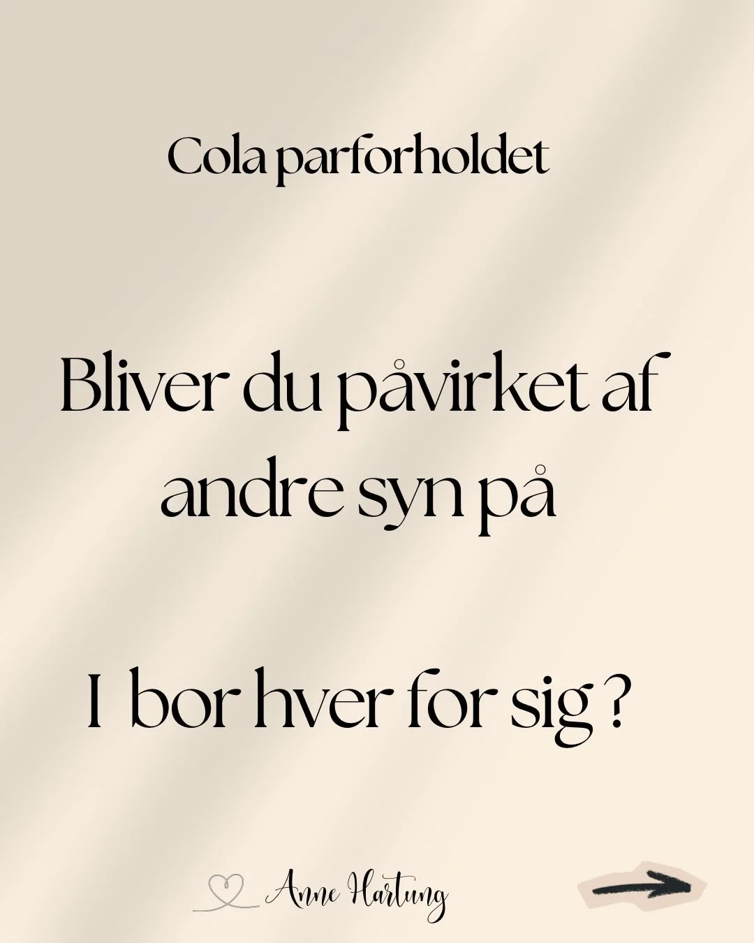 Michael og jeg bor sammen men lever i et COLA parforhold (couples Living apart)⤵️

Vi har snart v&aelig;ret k&aelig;rester i 13 &aring;r 
Vi flyttede sammen efter 4 &aring;r 
Da vi havde boet sammen i 2 &aring;r
~ fik Michael en job mulighed som bet&
