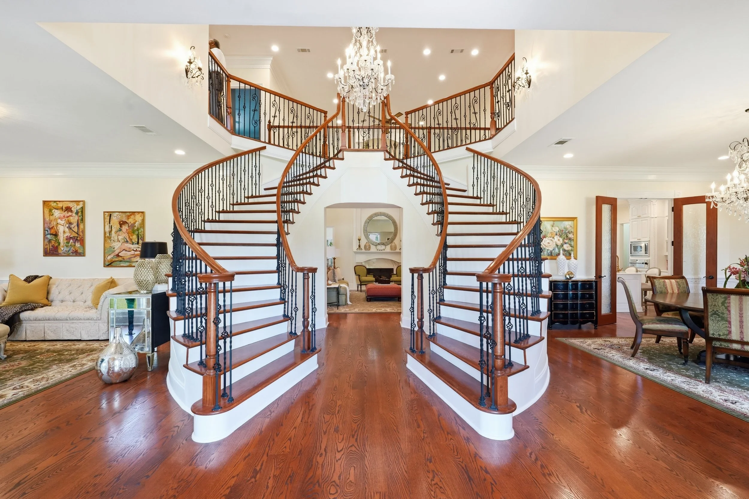 301_Pinehurst_Cir_001.jpg