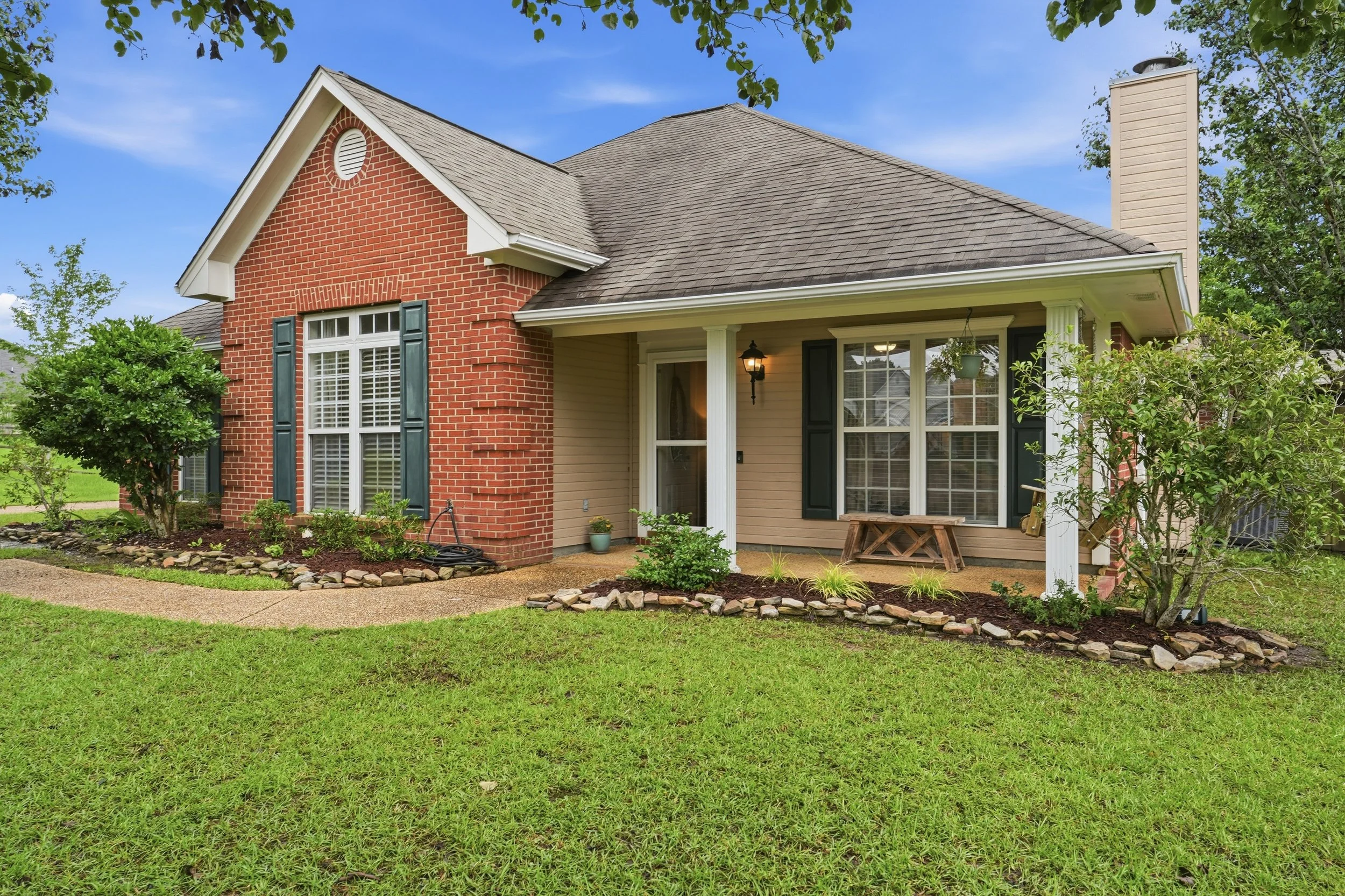 1308_Pecan_Cv_001.jpg