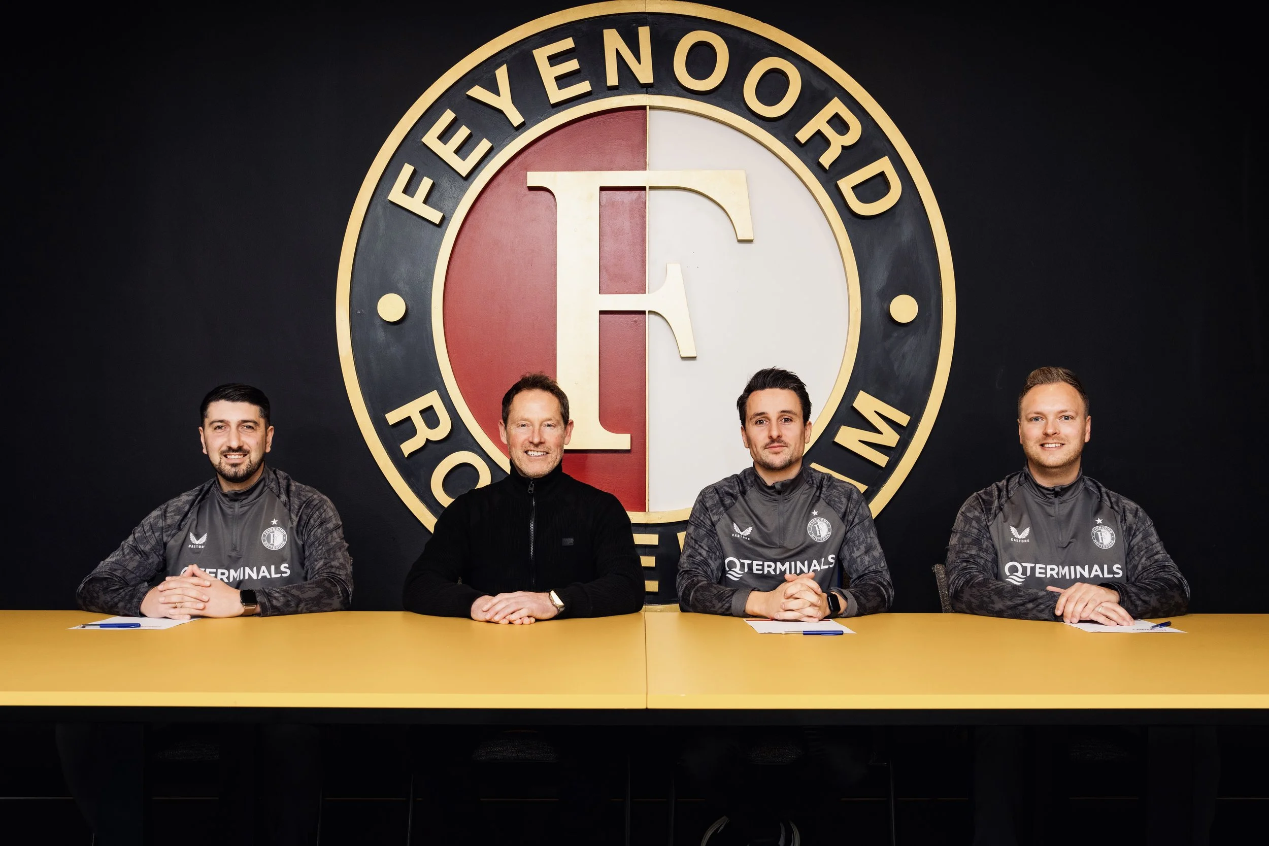 Zurab Amirian Extends Contract at Feyenoord Until Summer 2028