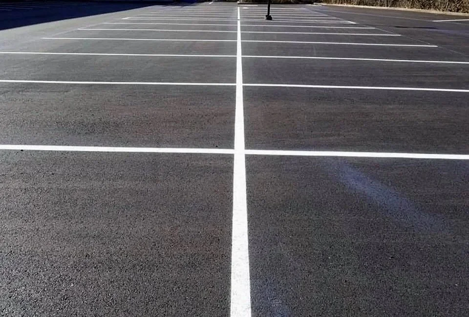 parking+lot+lines.jpg