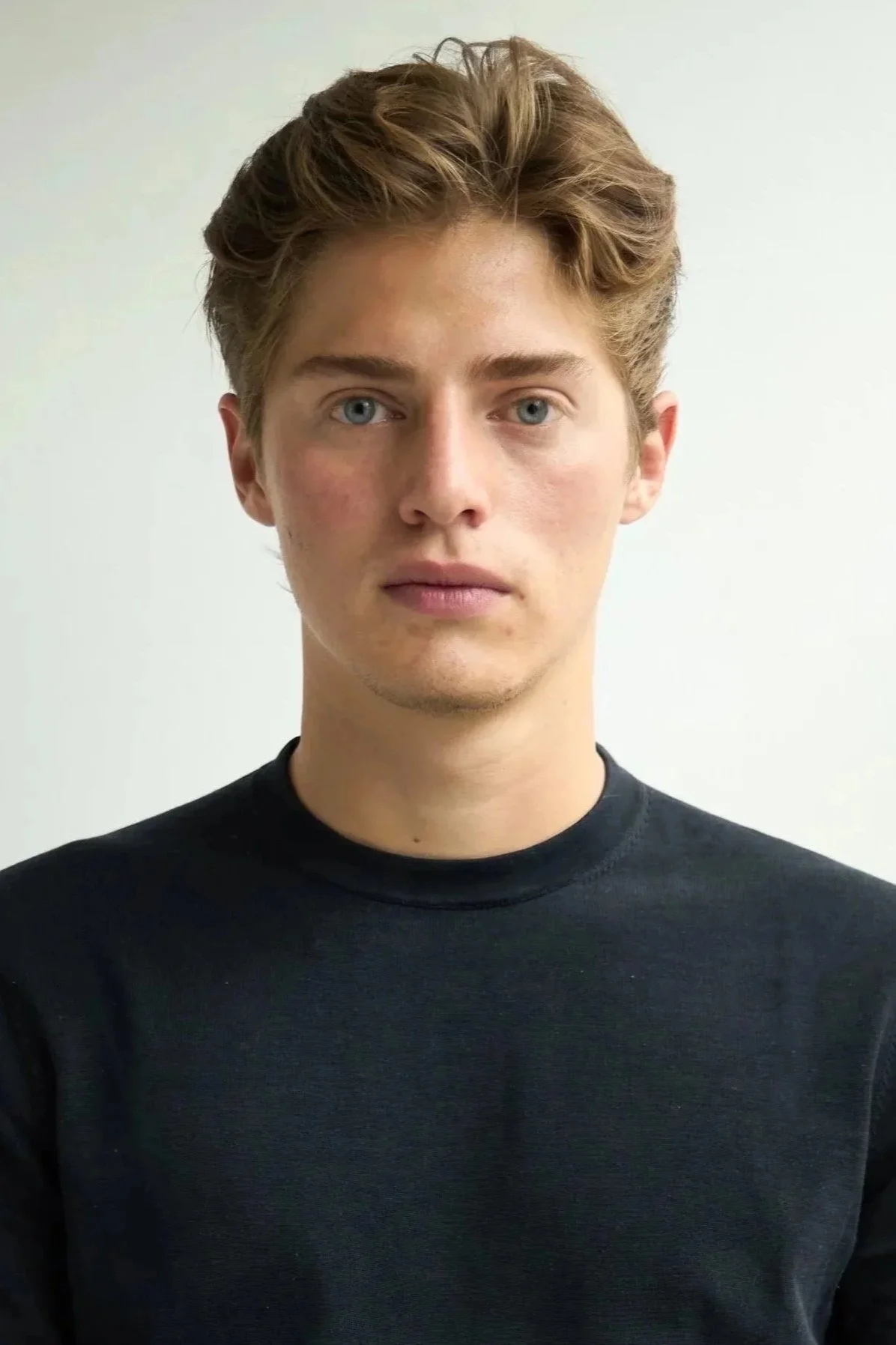 DANIEL ZUBER