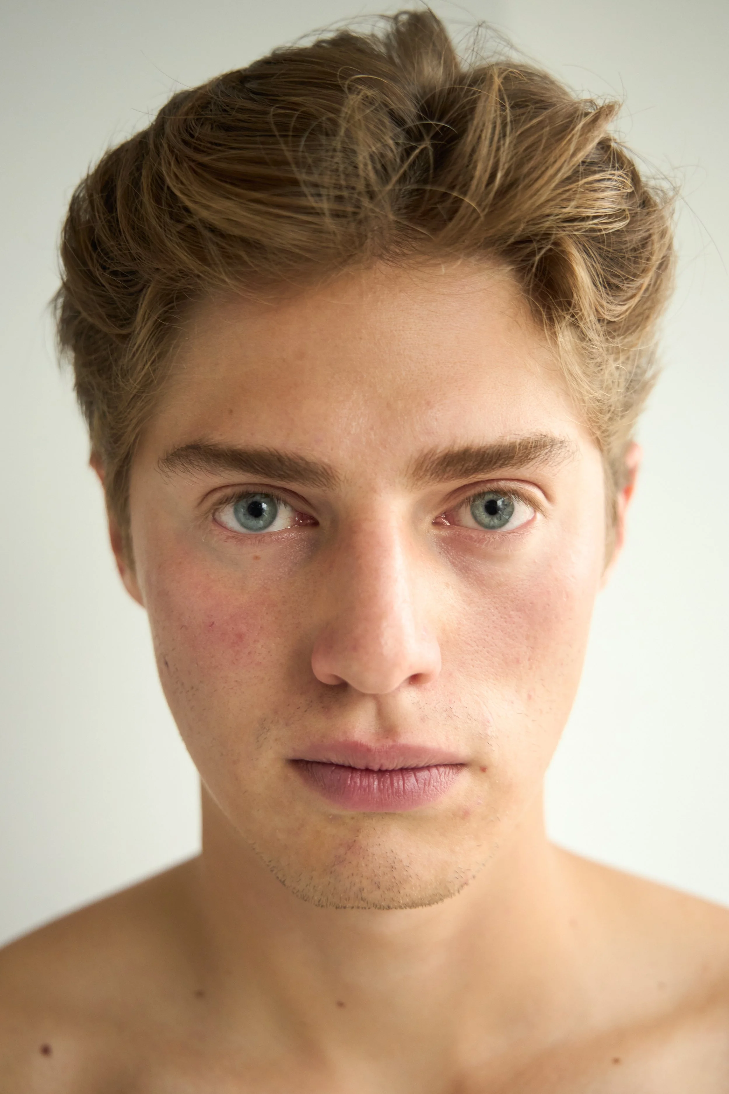 DANIEL 52.jpg