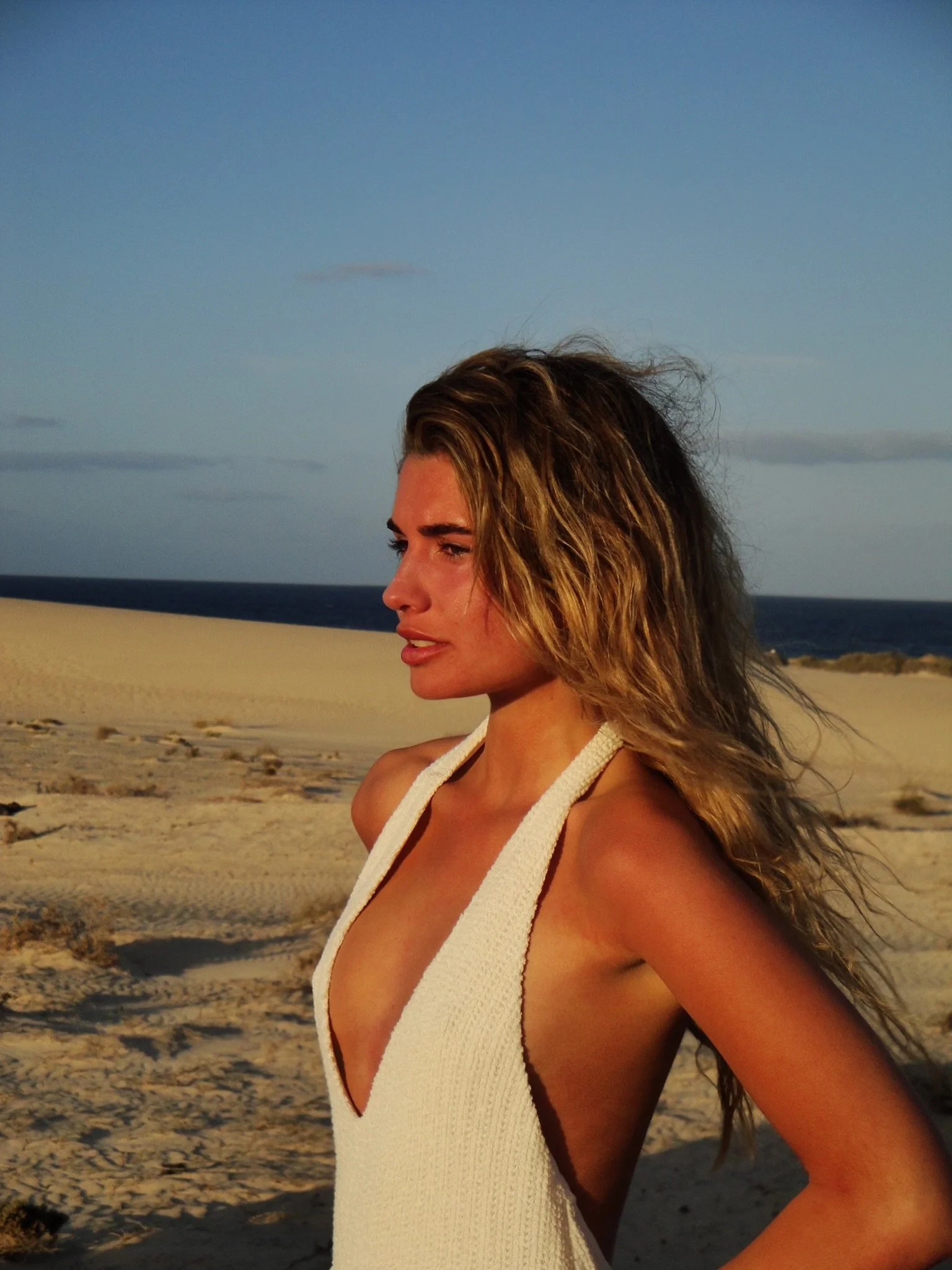 Facetune_19-04-2025-13-12-22 (1).jpg