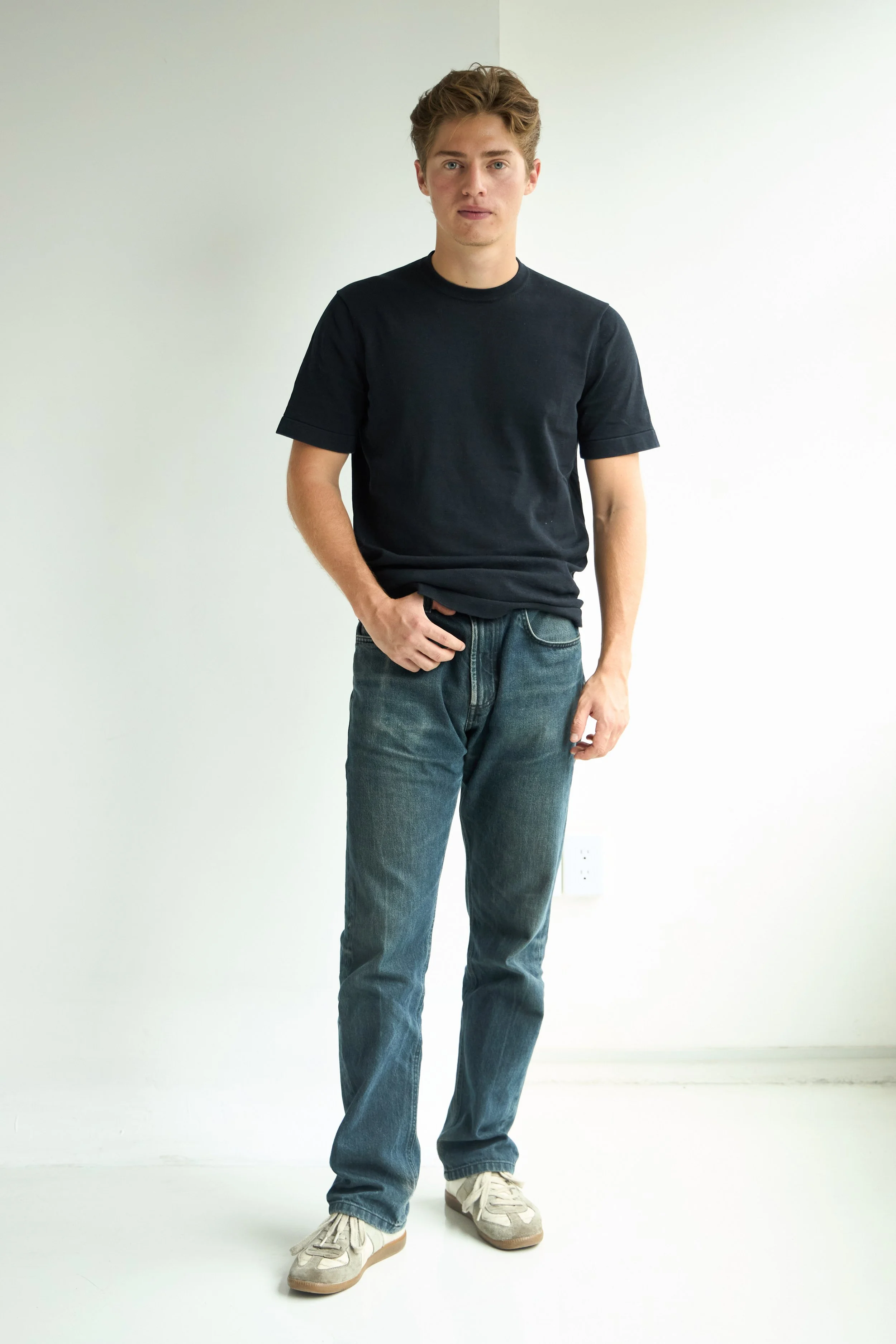 DANIEL 5.jpg