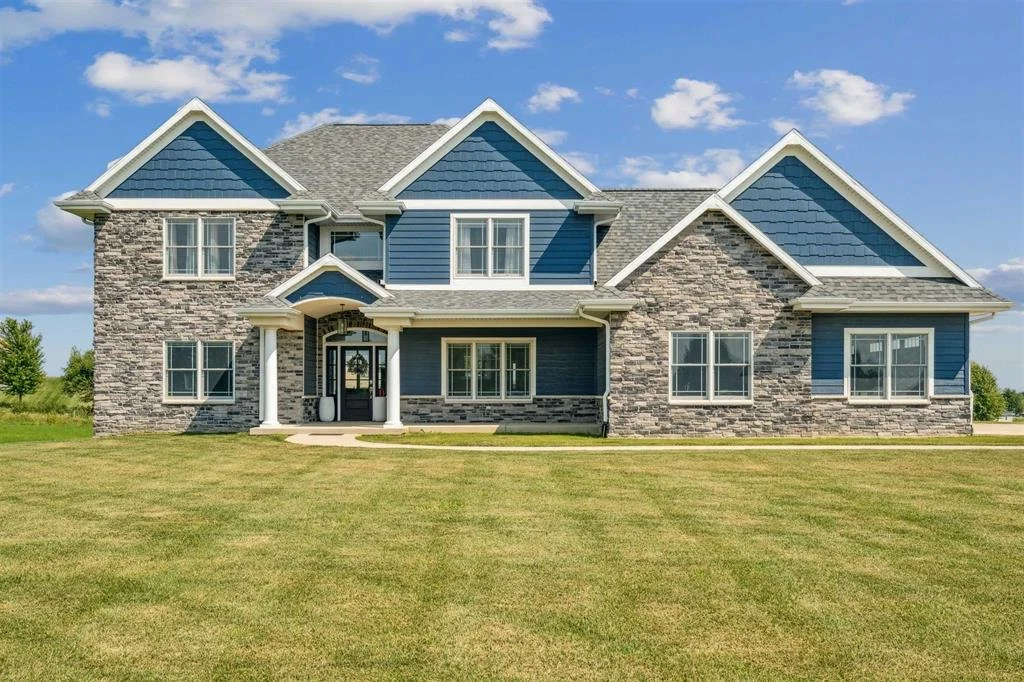 Legacy Detail – Finishes and fixtures with character and quality.