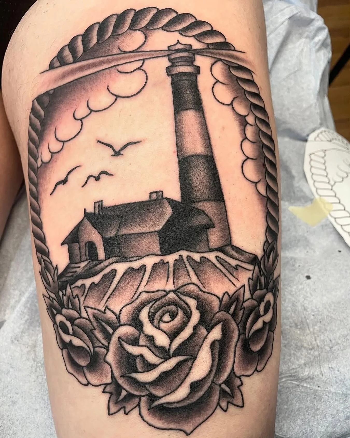 @zakmckinneytattoo made this lighthouse a couple years back and we are still looking at it! 

12-10pm
7 days a week
All styles welcome
Walk-ins encouraged

#614 #tattoo #tattooshop #boldwillhold #blackandgreytattoo