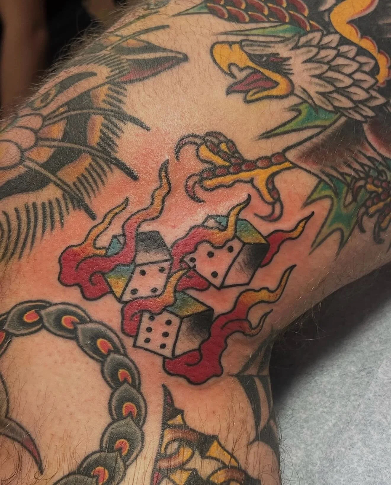 Whether you&rsquo;re a winner or a loser, dice make great gap fillers. Let @shakey_blake fill those weird gaps for you. 

#dice #dicetattoo #gambling #tattoo