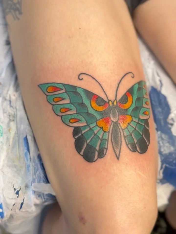 Check out this beautiful pair of butterflies @bcblevinstattooer made!

12-10pm
7 days a week
All styles welcome
Walk-ins encouraged

#tattoo #tattooartist #tattoofyp #614 #shortnorthartsdistrict