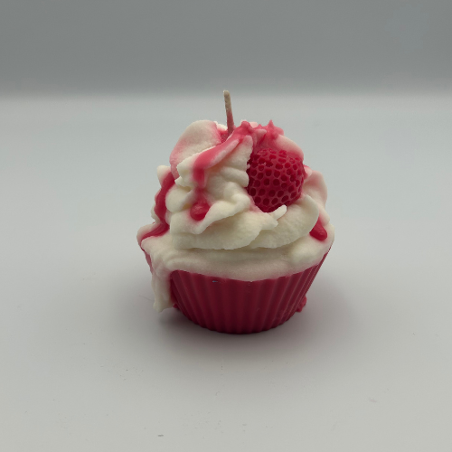 strawberry cupcake 2.png