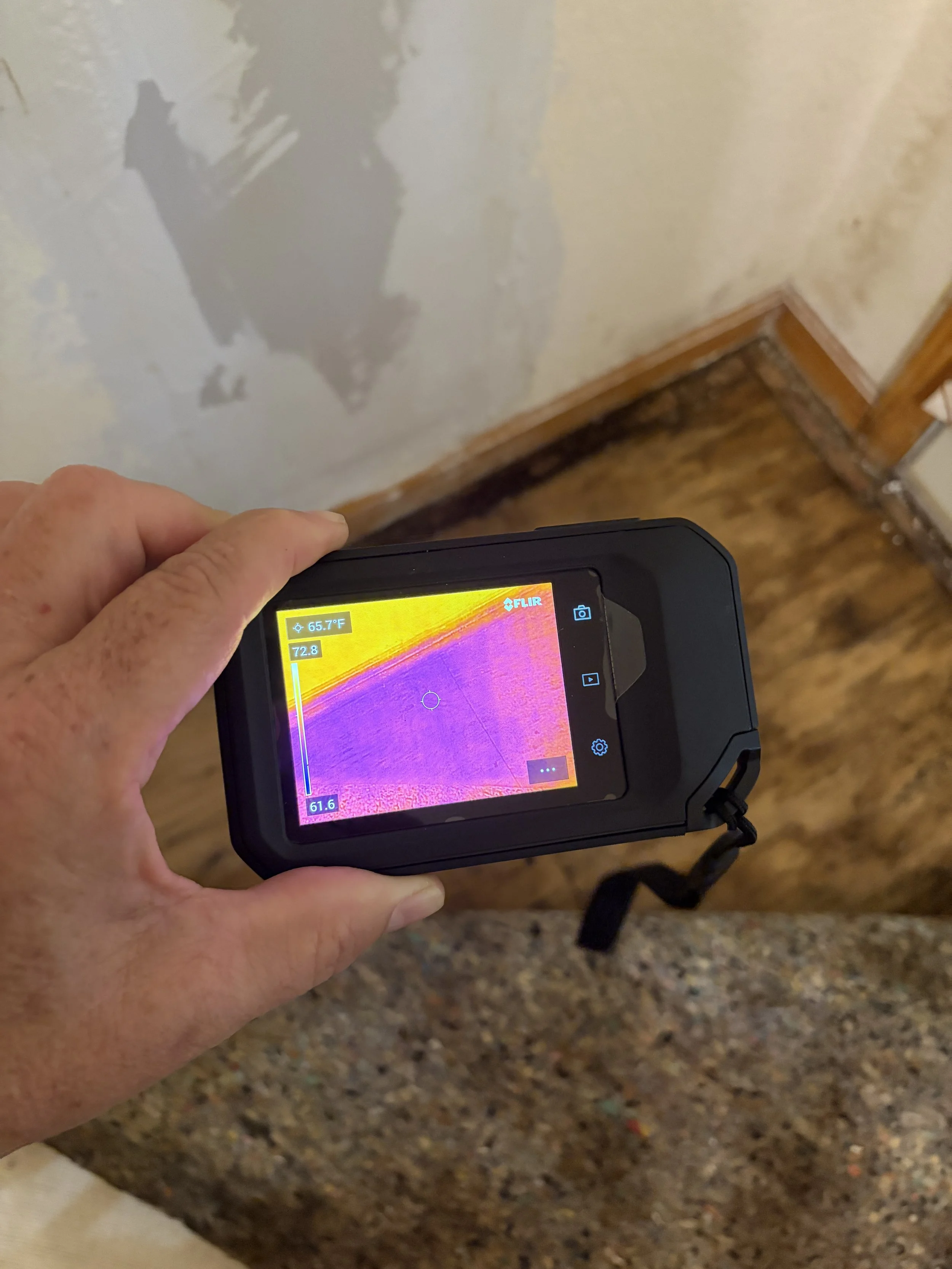 Photo of a thermal camera used during a mold inspection in Kissimmee