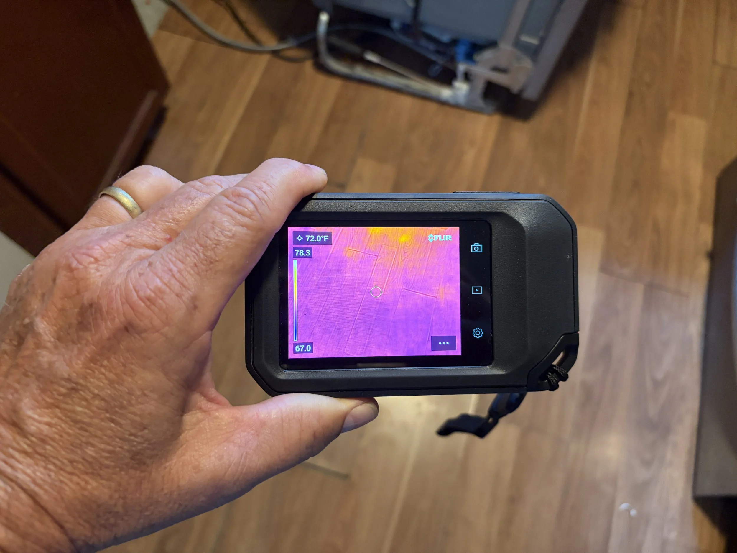Photo of thermal camera during a water damage and mold inspection in Winter Park FL.
