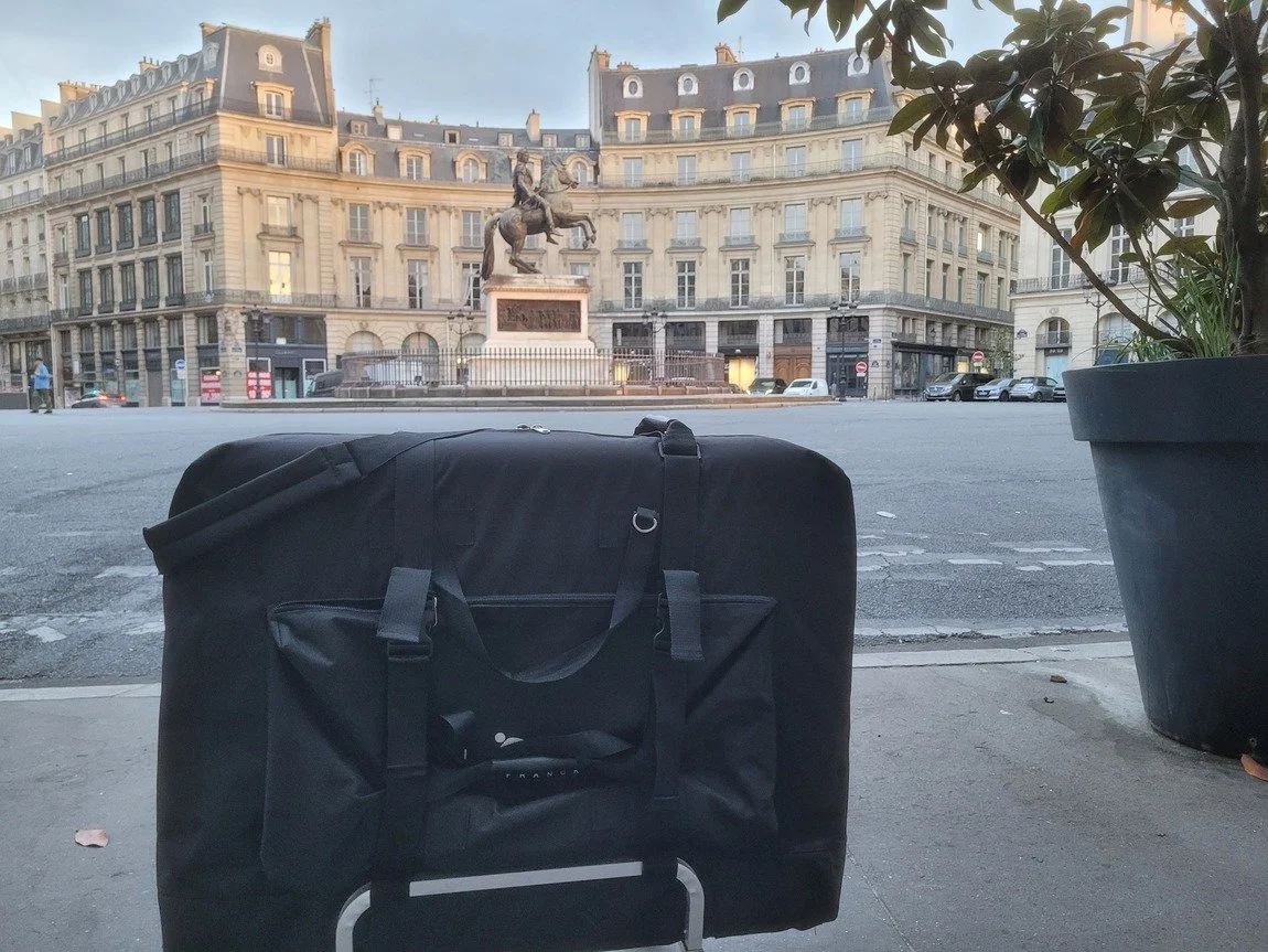 Table de massage à domicile à Paris – matériel professionnel | José J Reyes