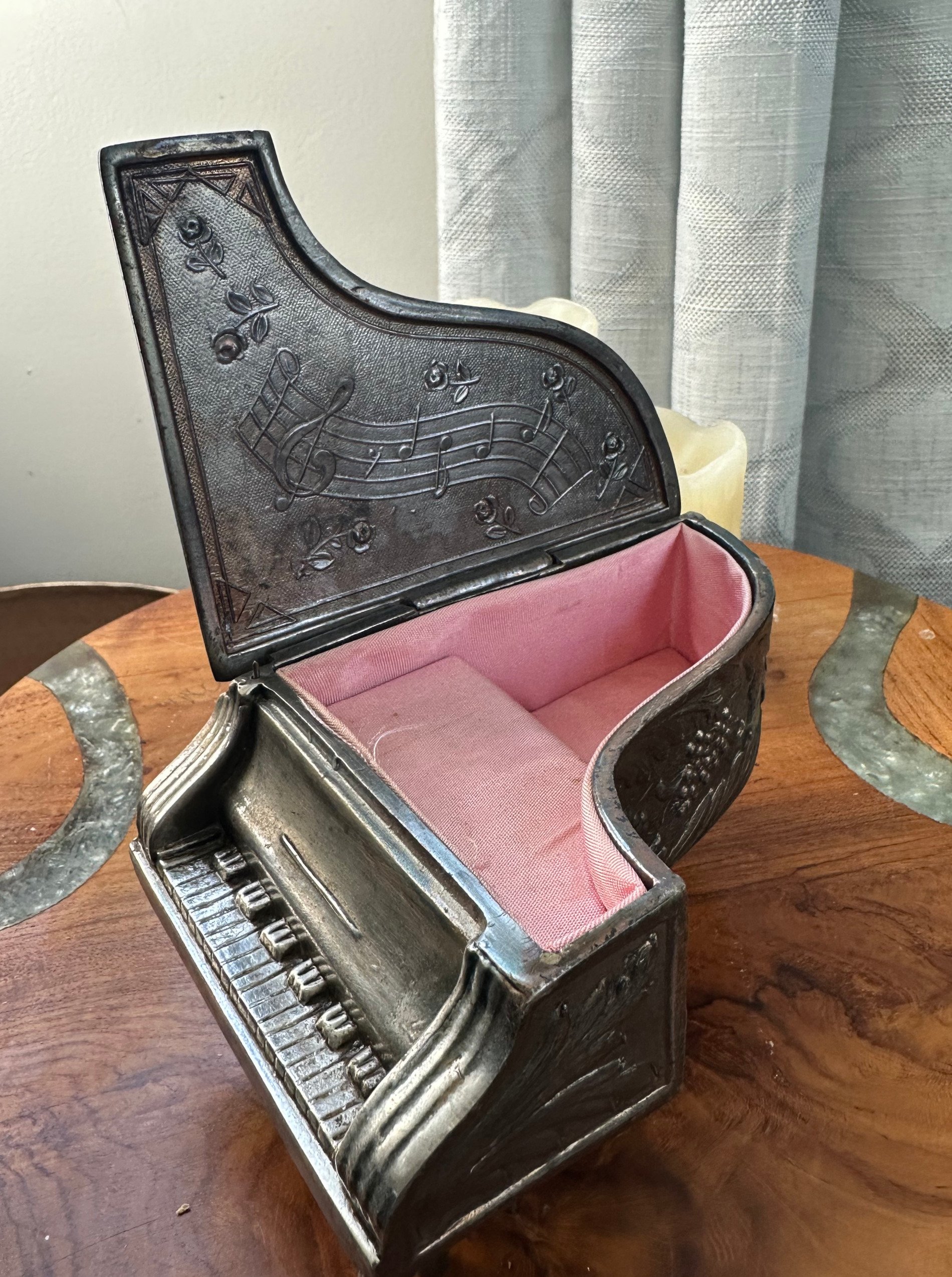 piano.jpg