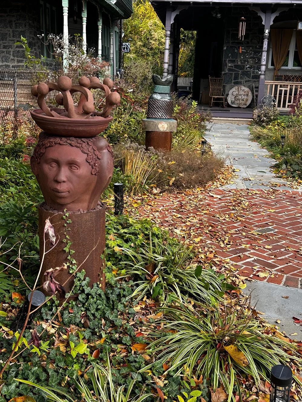 Syd-Carpenter-garden-pot.jpg