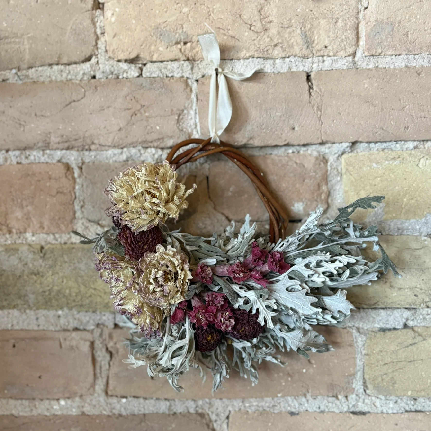 Dried floral mini wreath E