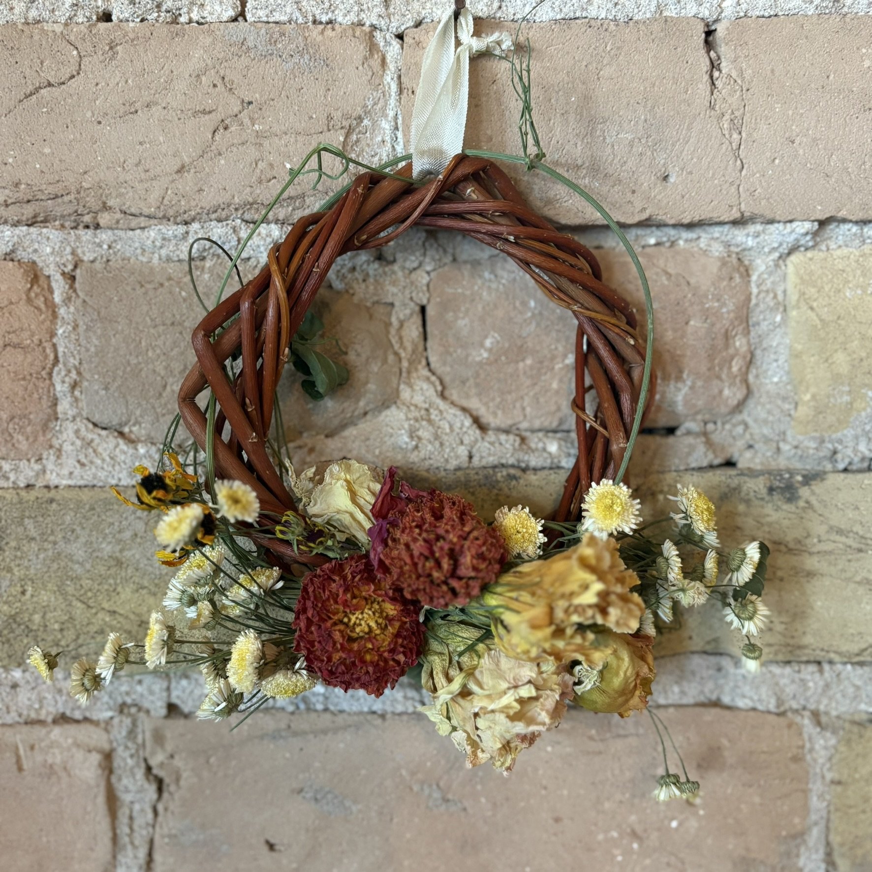 Dried floral mini wreath B