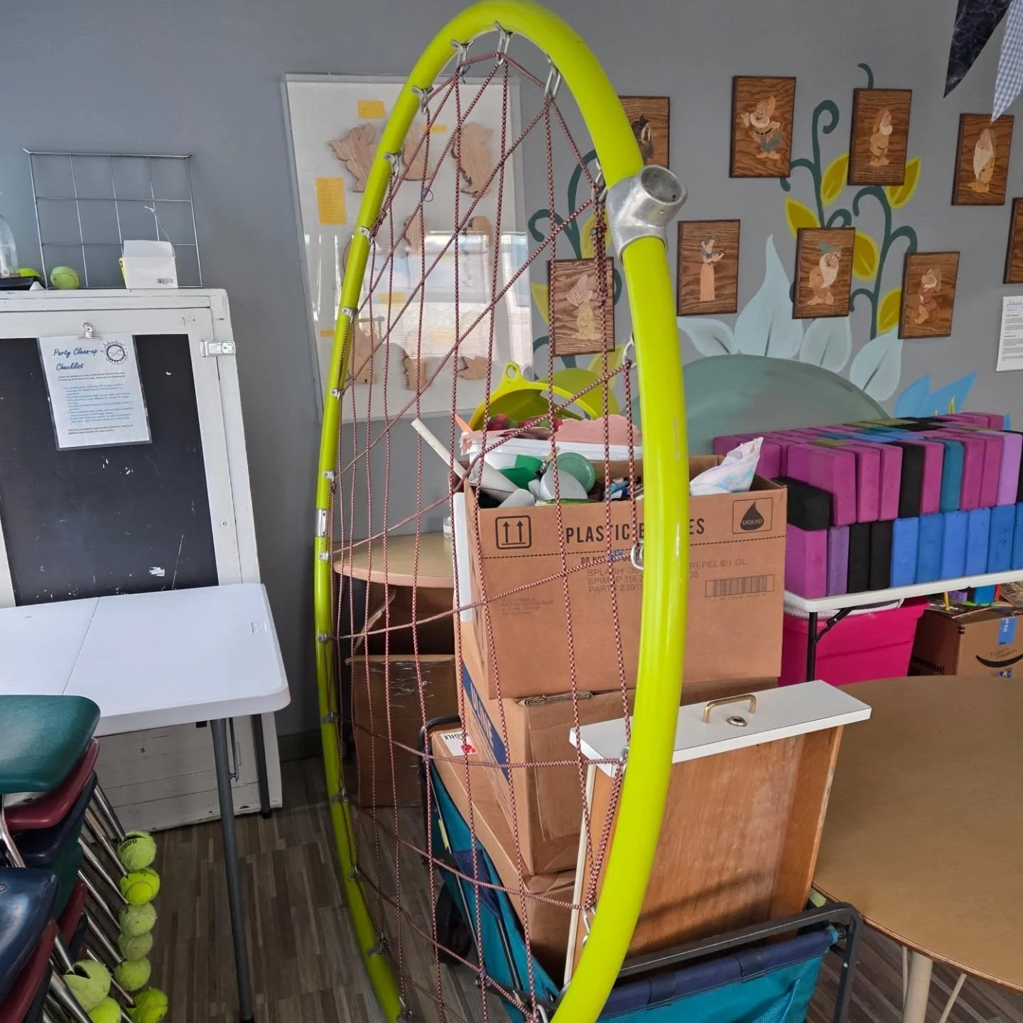 @bringrecycling I can save this 6-foot-tall steel tubing hoop with riveted hardware for you if you have a truck to come pick up?