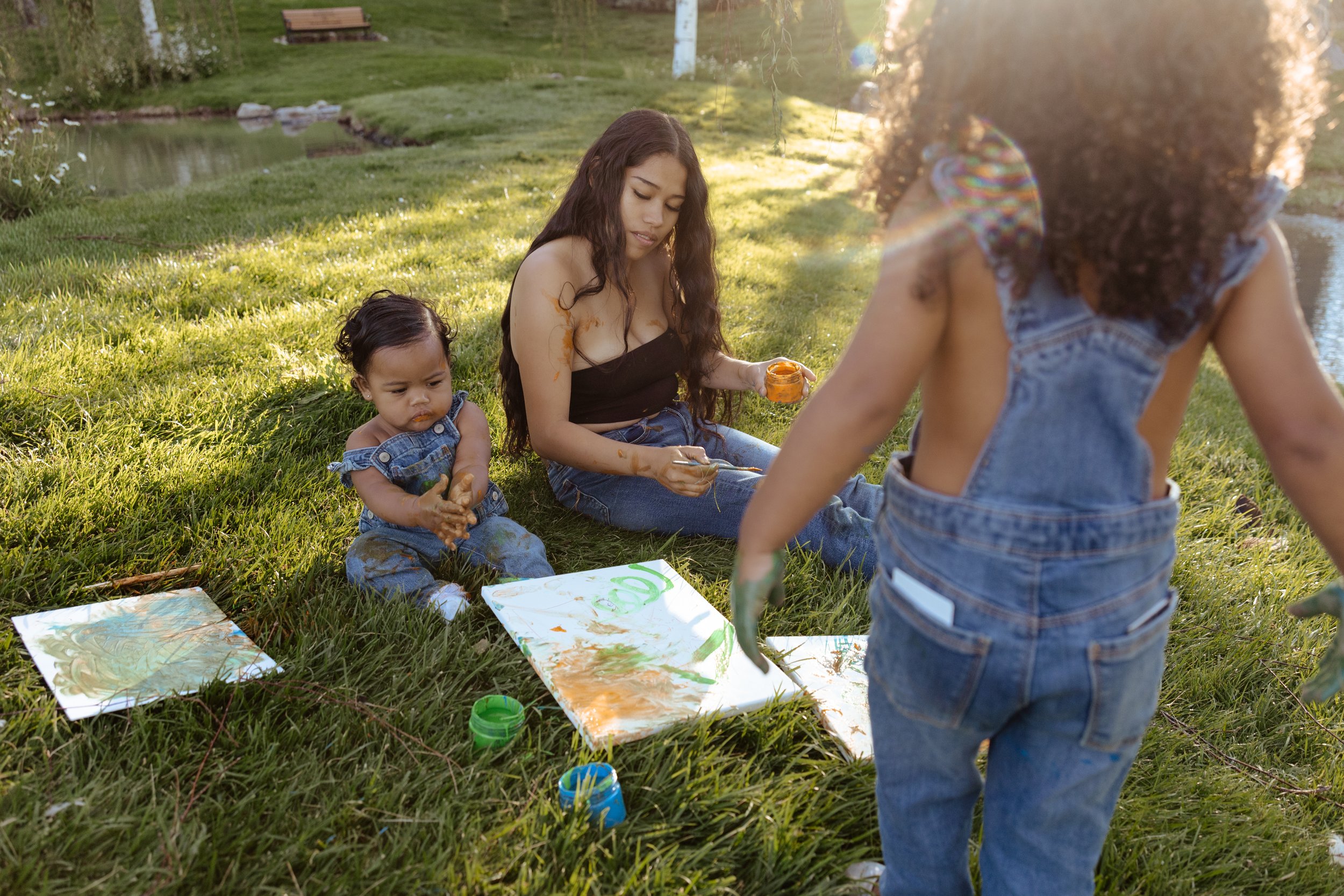 bella&girls-100.jpg
