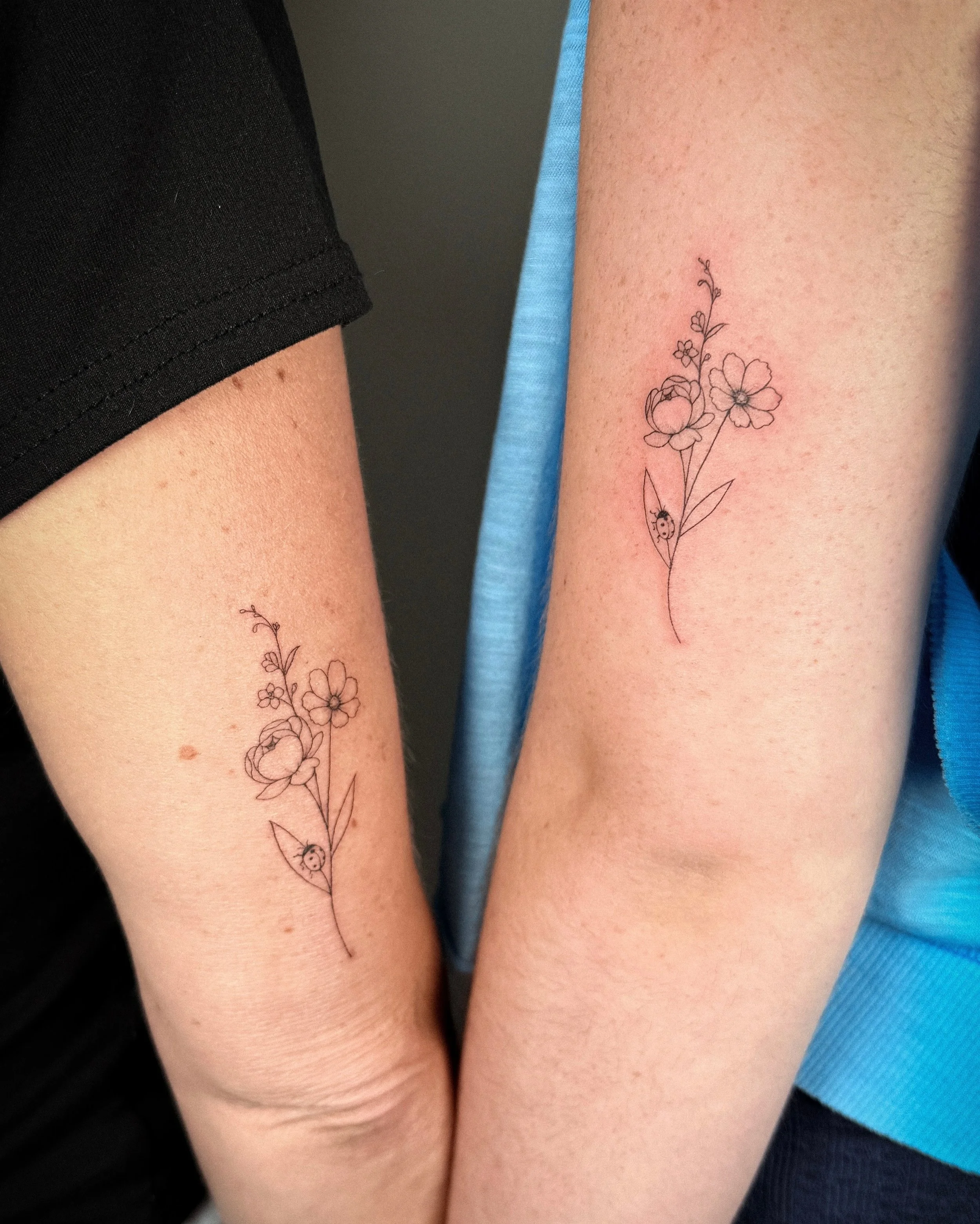 mom + daughter / bestie / sister sessions 💕

#finelinetattooartist #jaxtattoo #jacksonvilletattoos