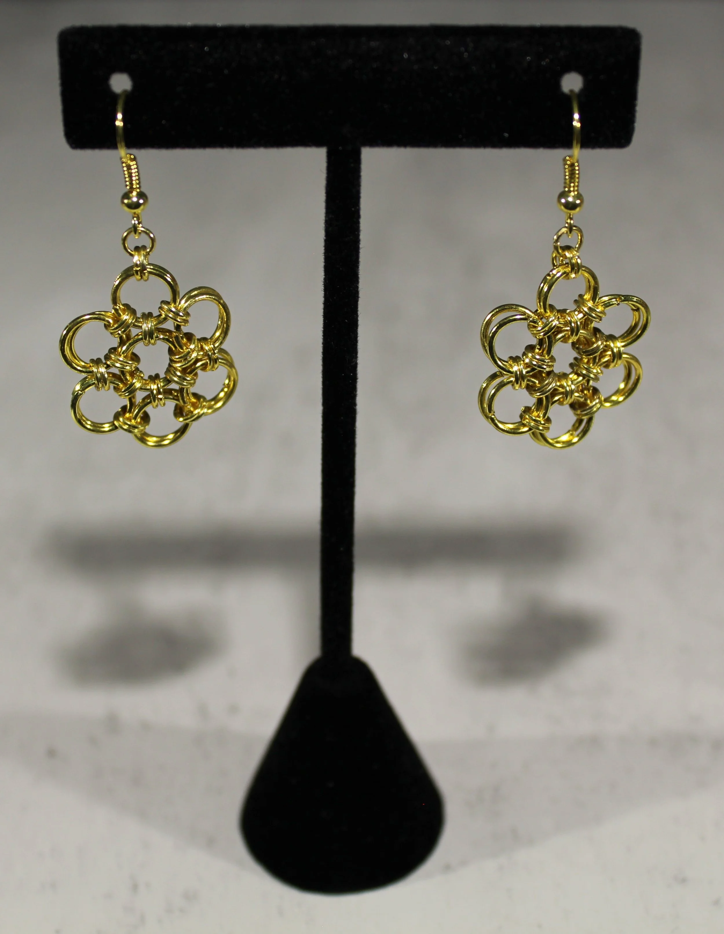 xChainmaille Blossom Earrings in Gold
