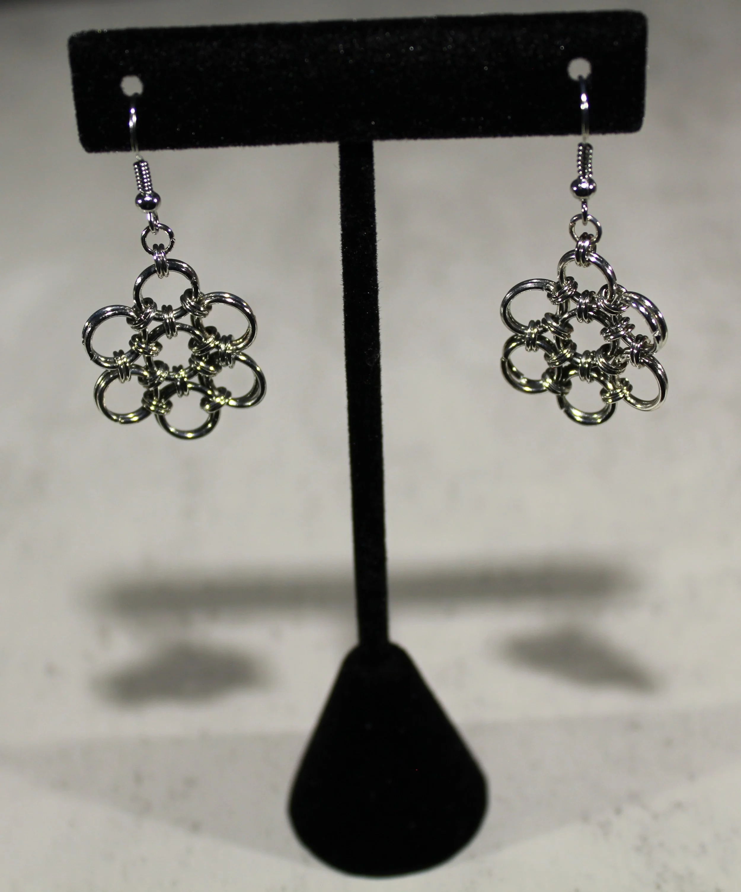 xChainmaille Blossom Silver Earrings