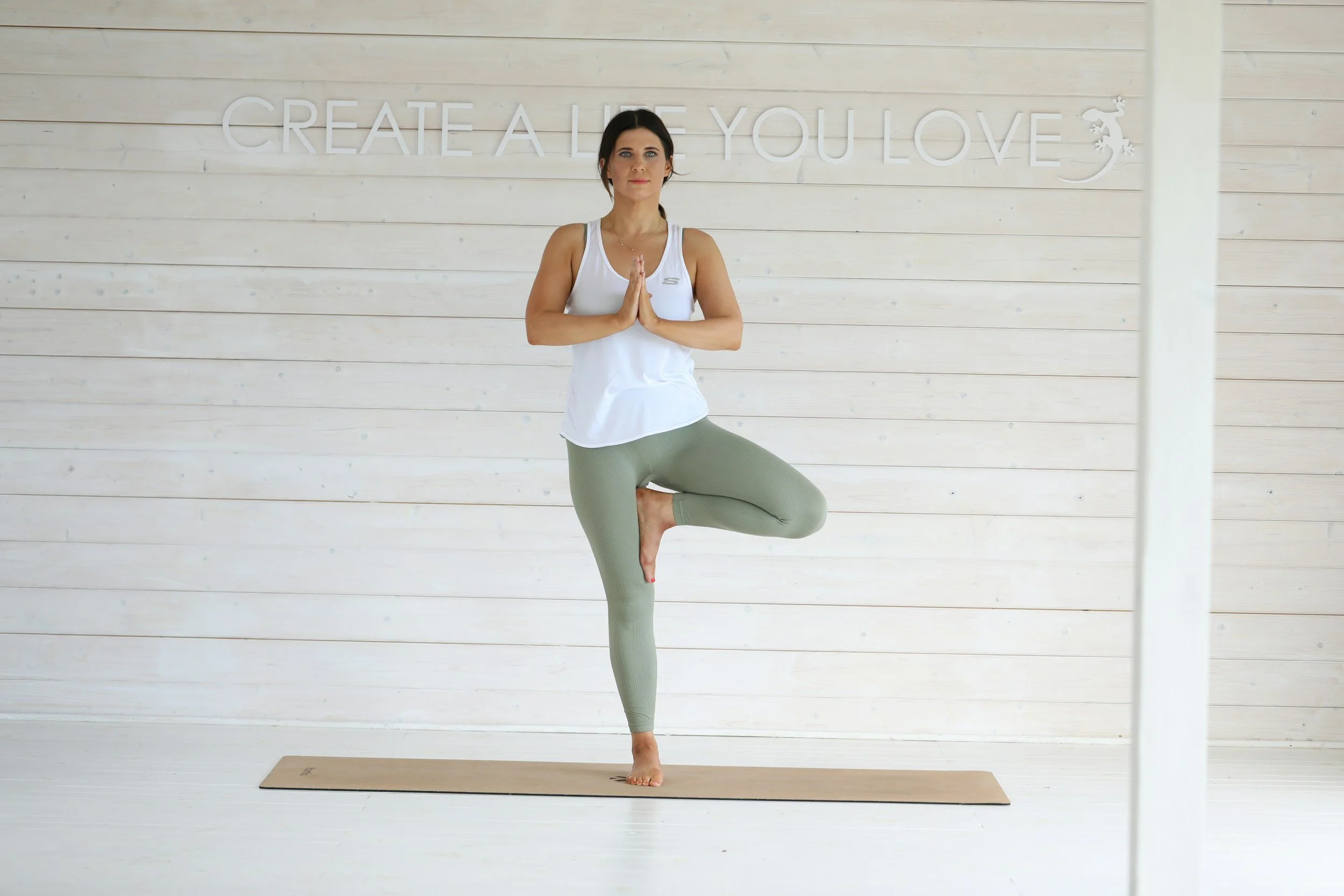 Monday Vinyasa Flow - Intermediate 