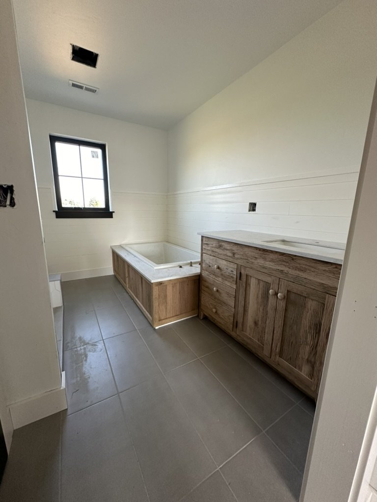 Oranssi project: slat roof