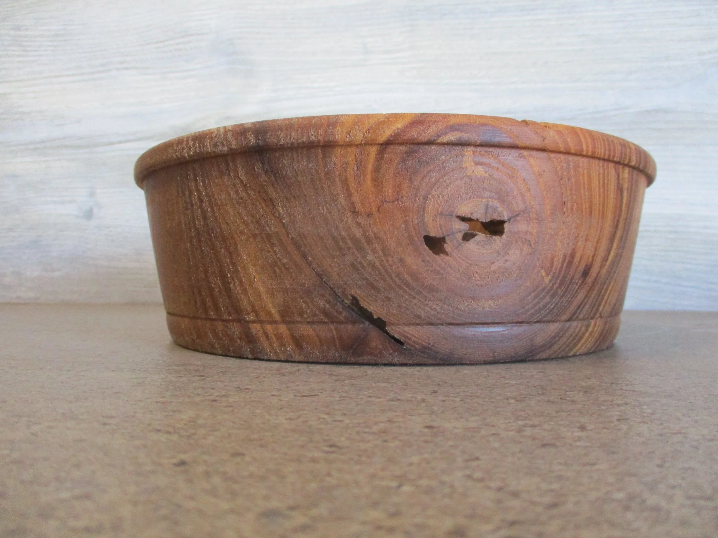 9" Elm Bowl