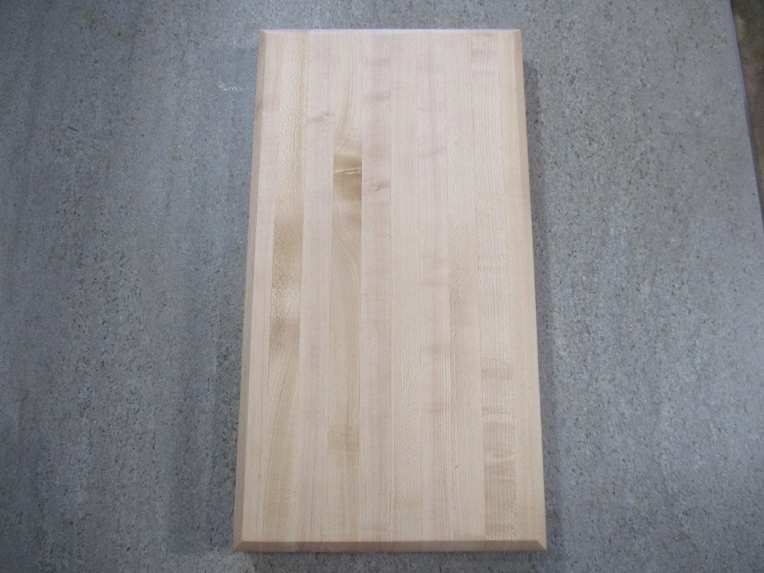Edge Grain Maple Cutting Board