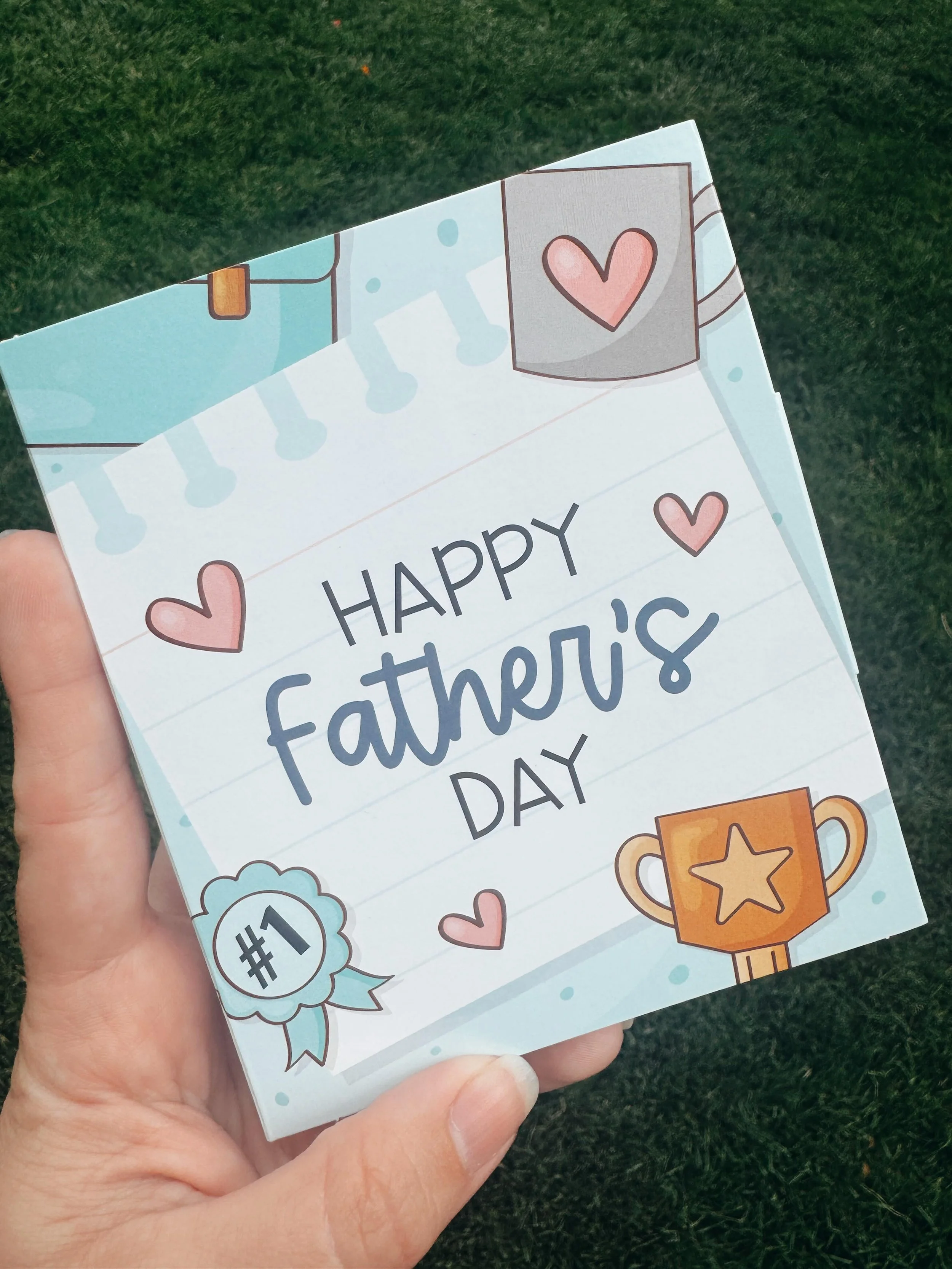 Skip the last-minute Father&rsquo;s Day shopping! 💙

These adorable &ldquo;#1 Dad&rdquo; cake pop cards are the perfect way to celebrate Dad with something sweet.

✨ 2 cake pops per card✨ Cookies &amp; Cream &amp; Vanilla flavors✨ $10 each

Limited 