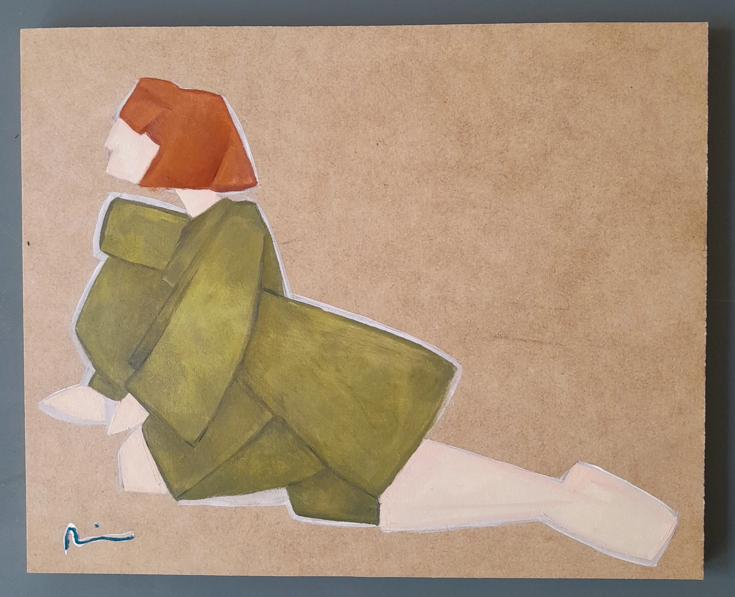 Oragami Kneeling in Olive