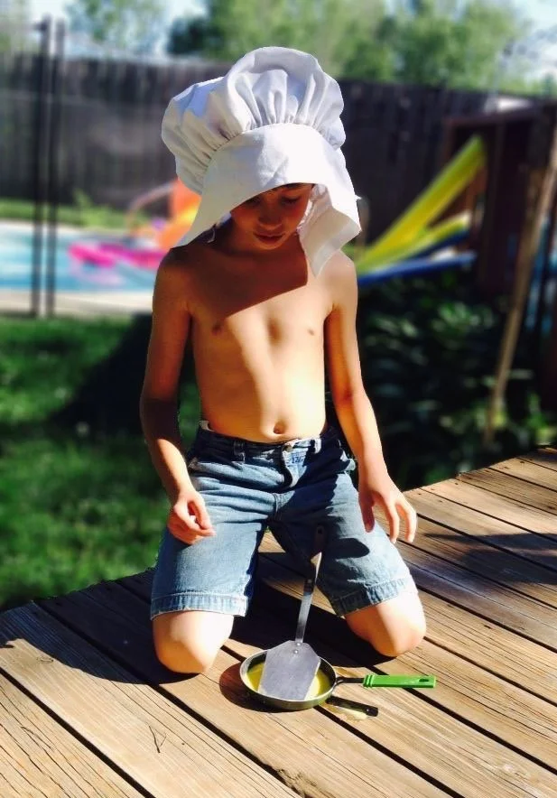 Br Cooking An Egg.jpg
