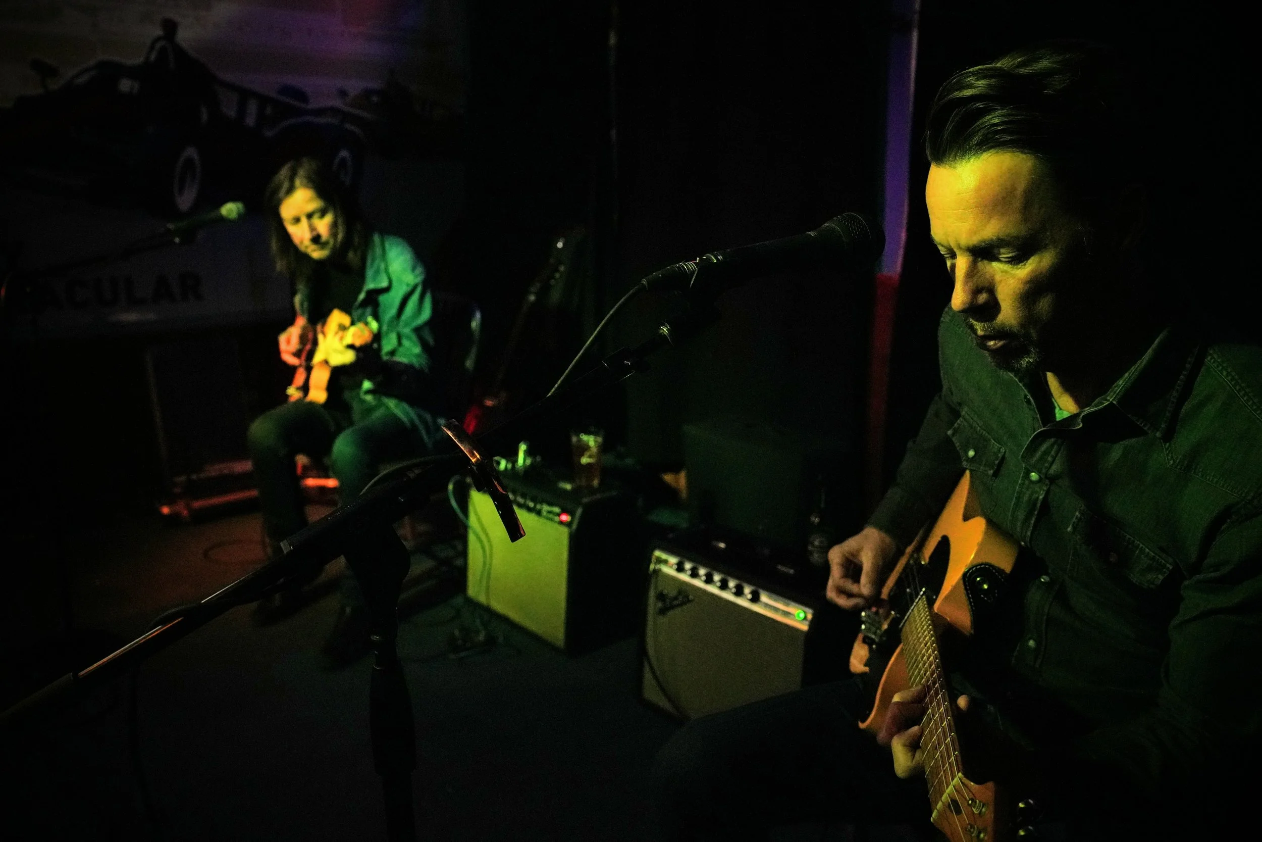 Gordon Bonham Jr and Paul Holdman teaming up to perform live under the glowing lights of the world-famous Slippery Noodle in Indianapolis.