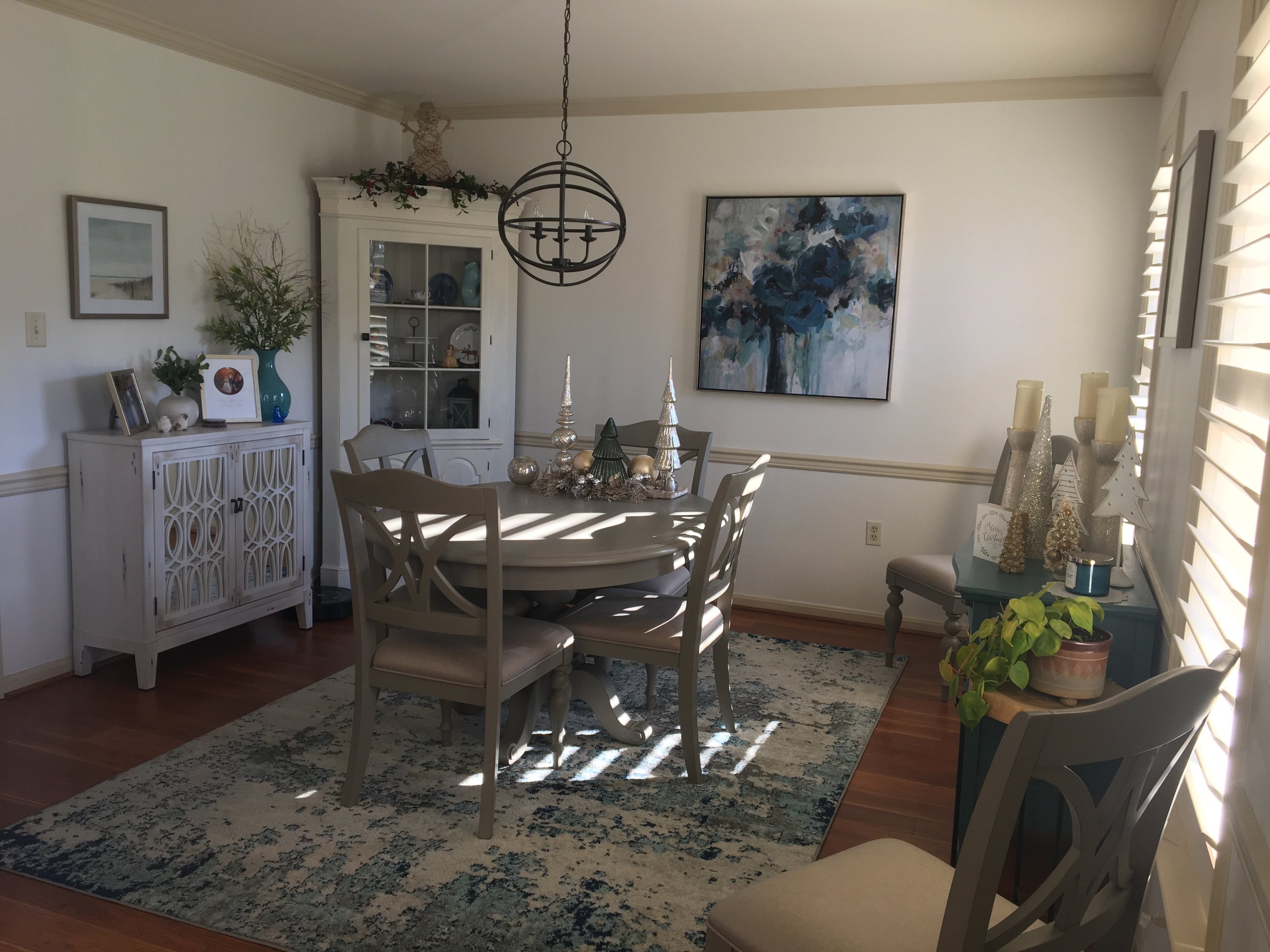 Dining Room Paint/Chair Rail/Trim