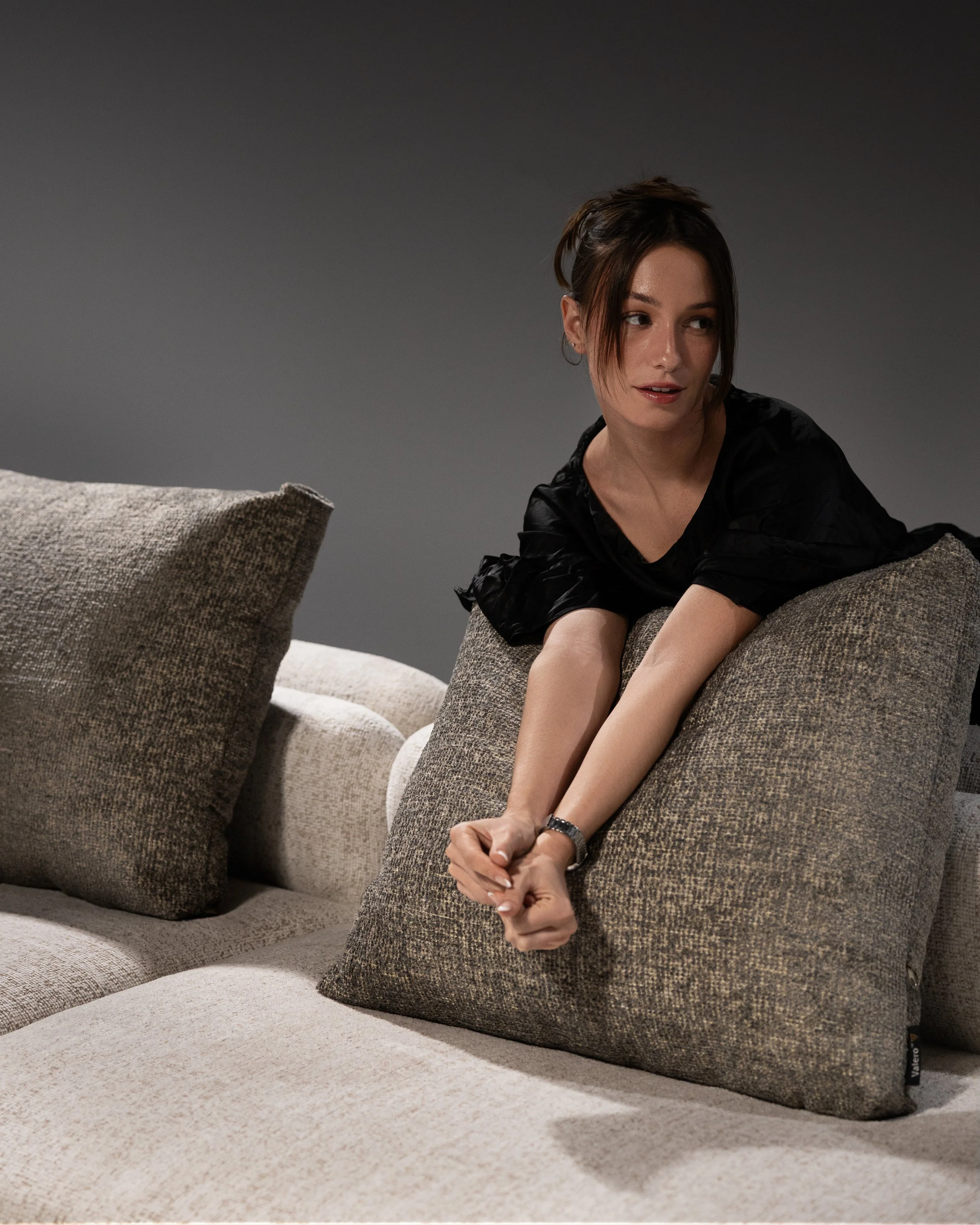 Contorno Set - Valero Furniture
