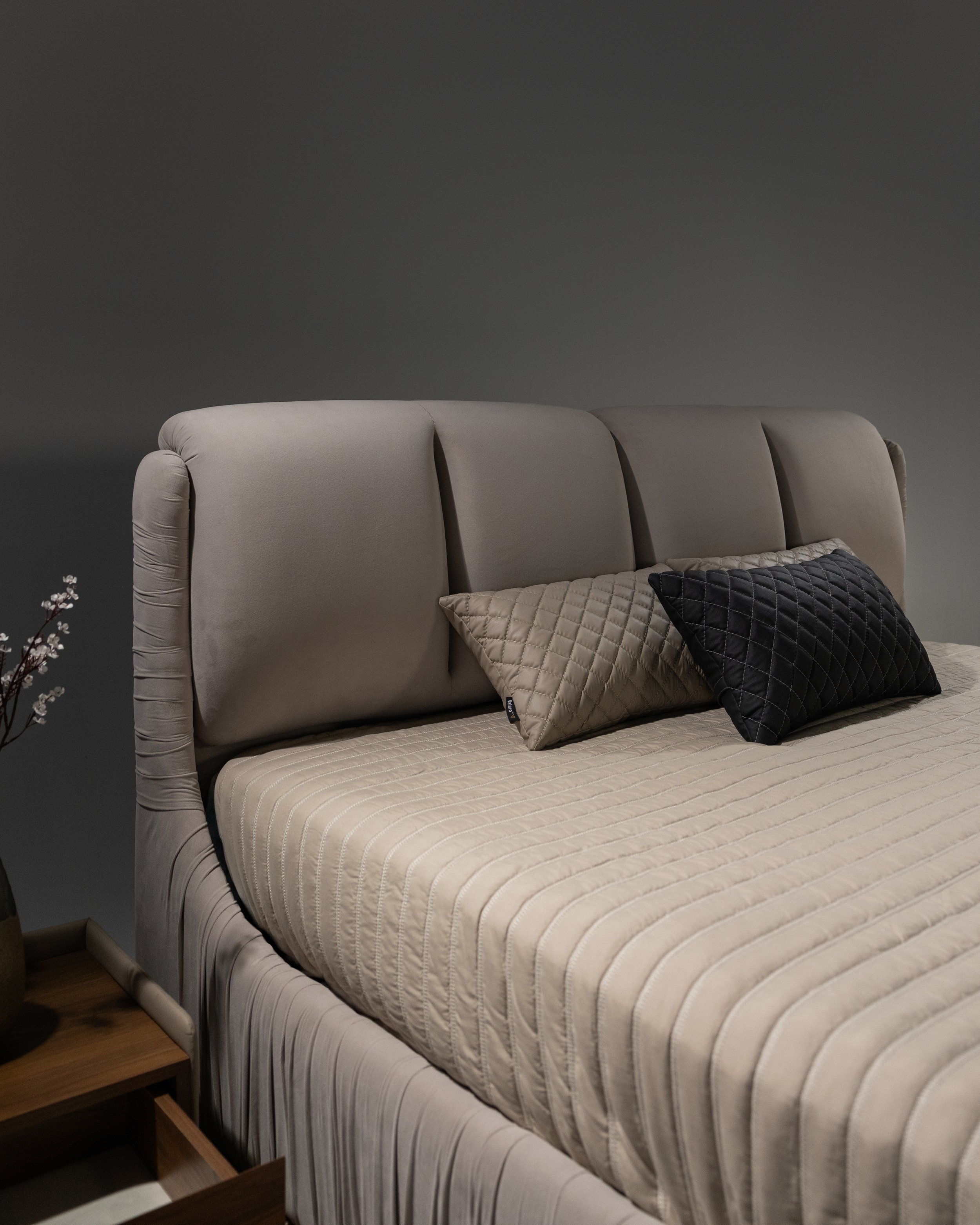 Tramonto Bedroom - Valero Furniture