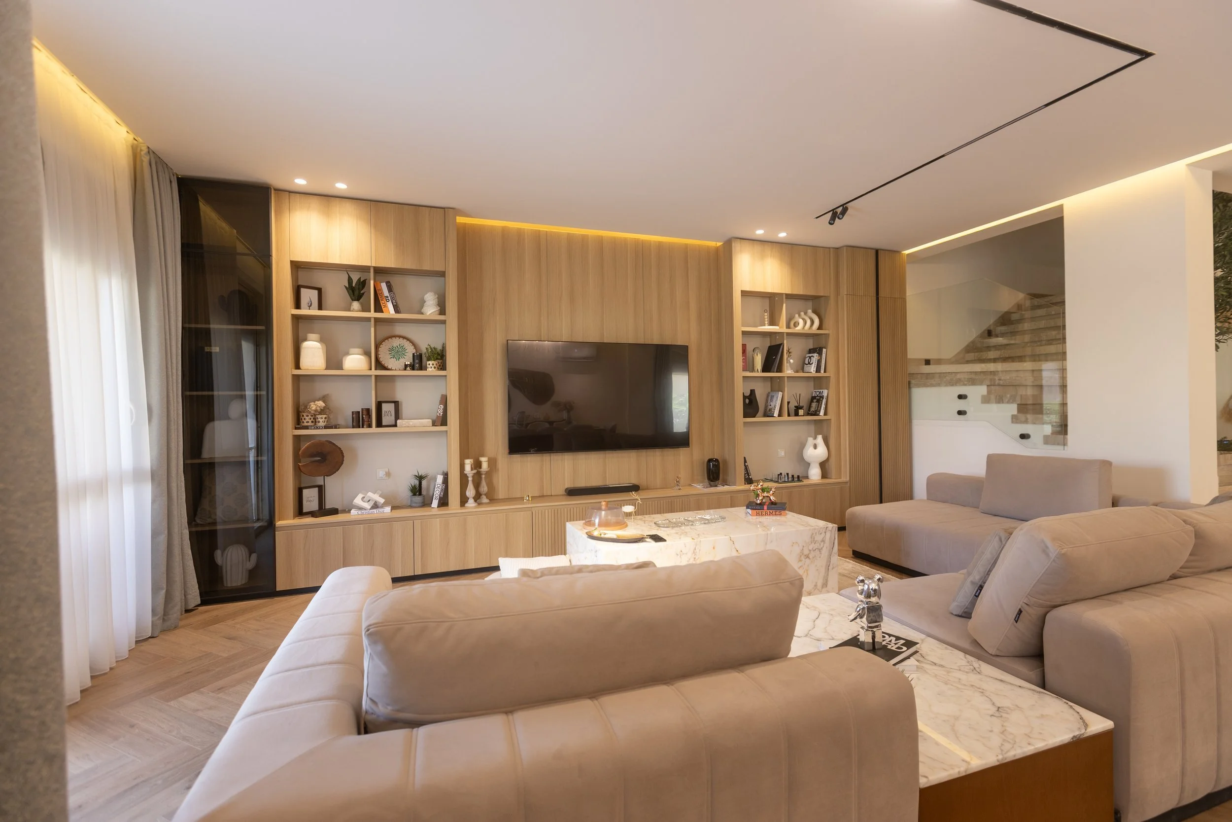 Élevé Living Set - Valero Furniture