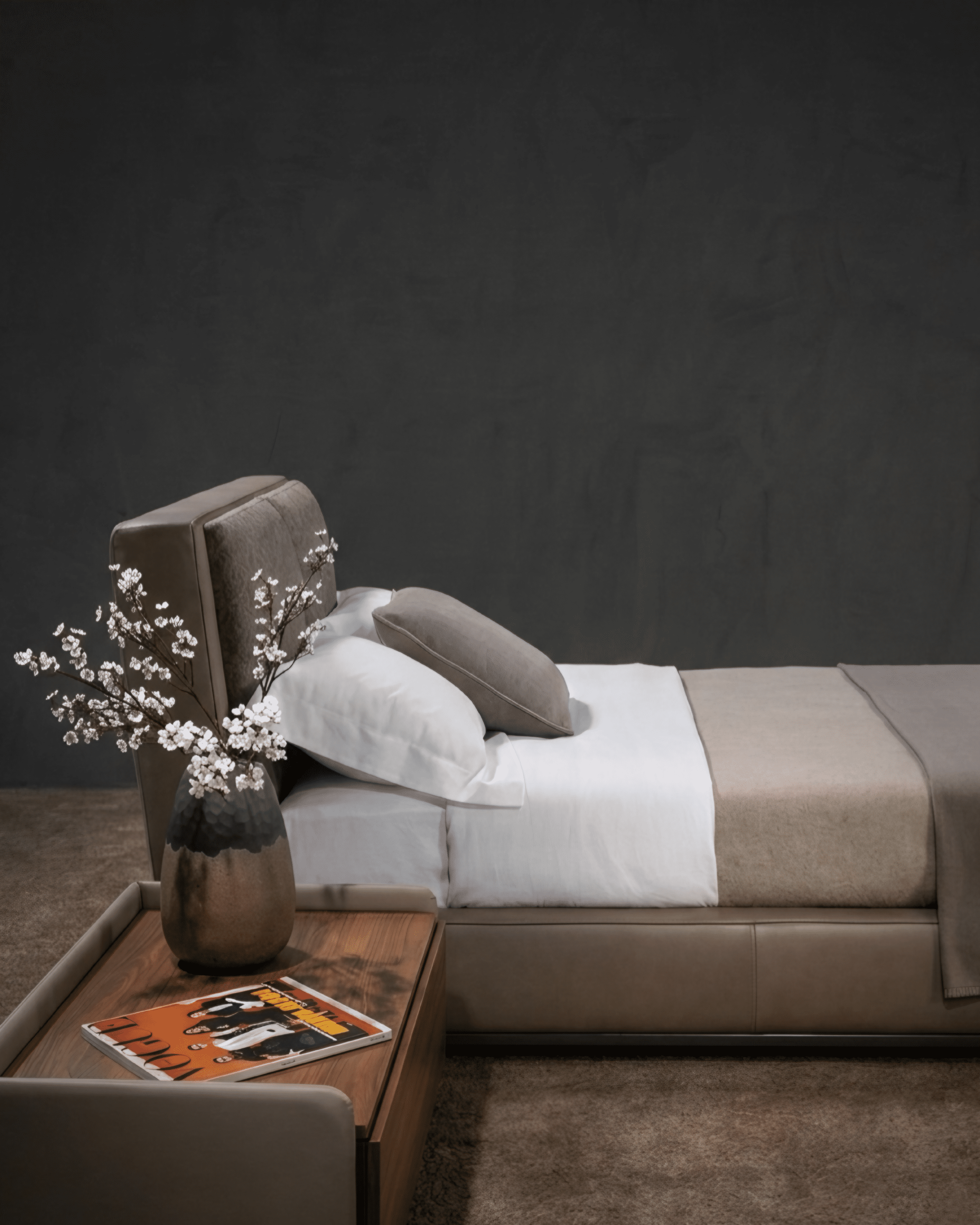 Solaro Bed - Valero Furniture