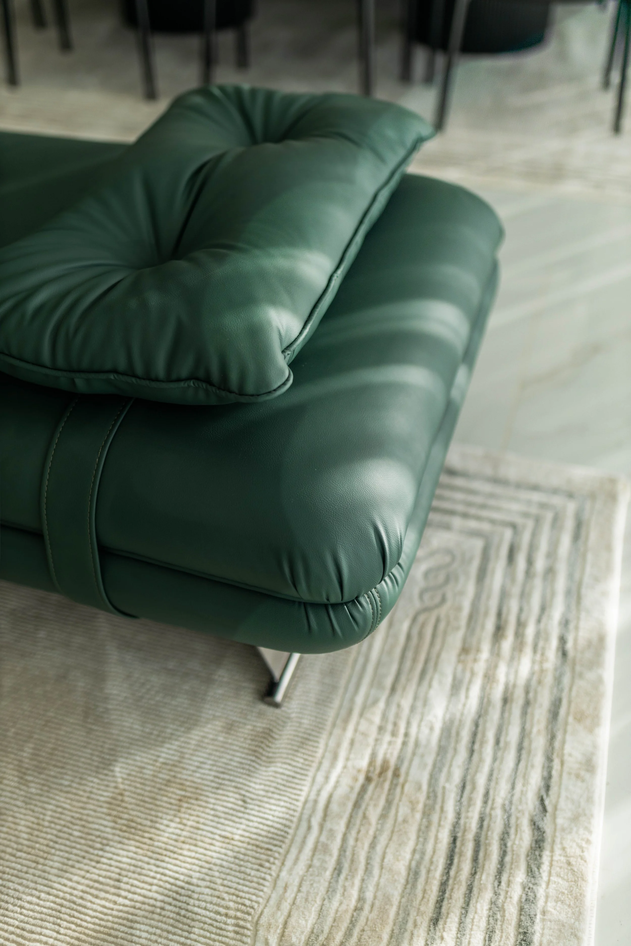 Monto Lucci Living Set - Valero Furniture
