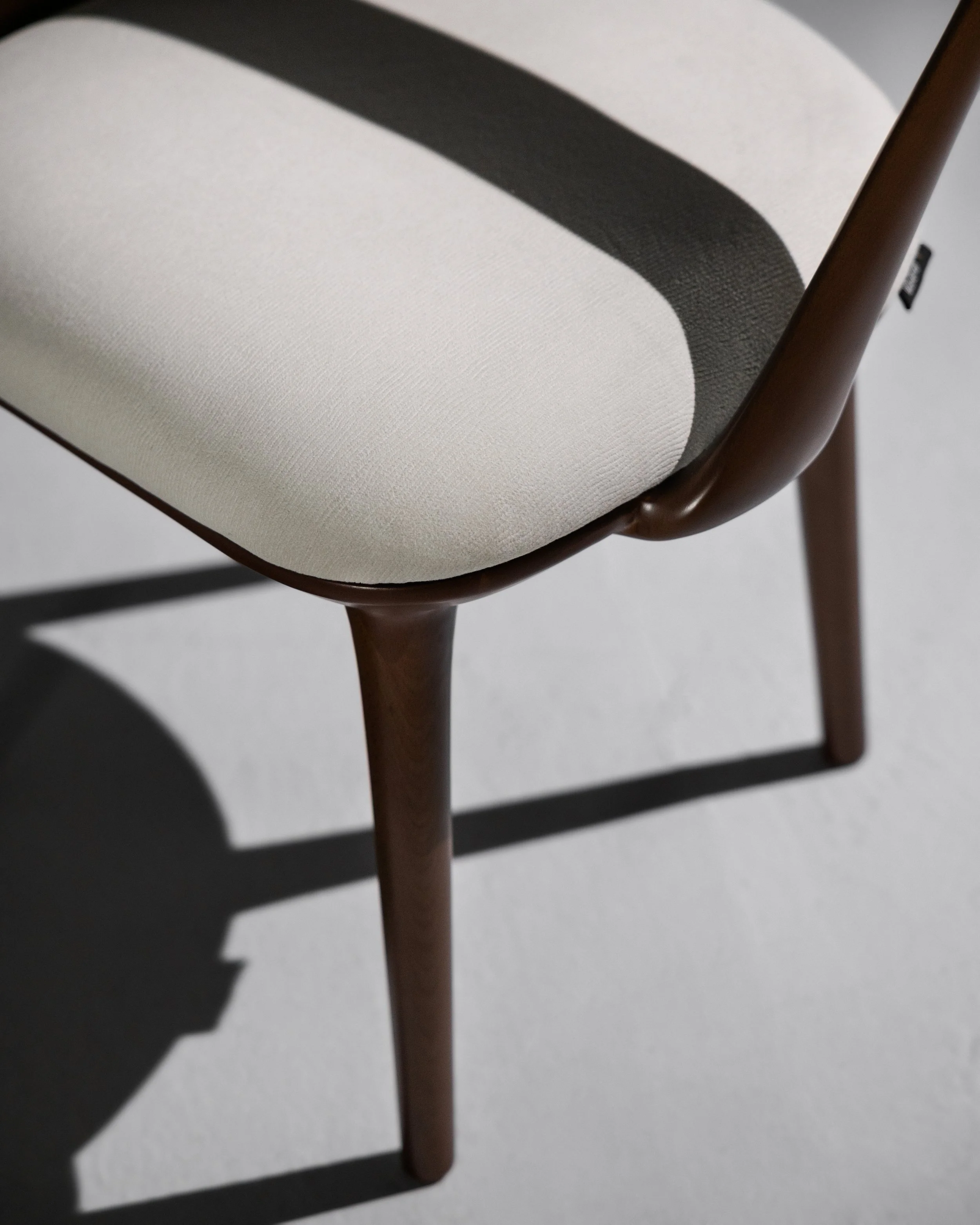 Ovale Chair - Valero Furniture