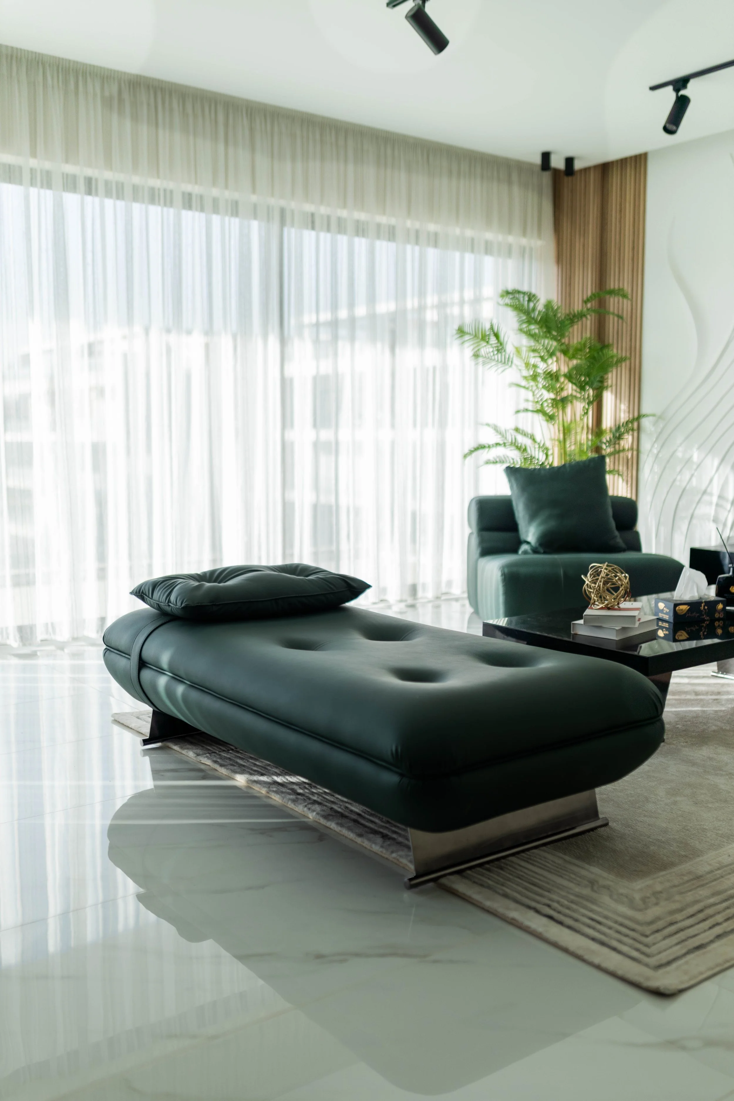Monto Lucci Living Set - Valero Furniture